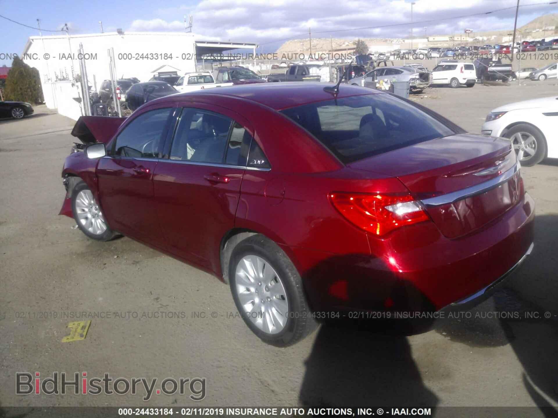 2013 CHRYSLER 200 - VIN: 1C3CCBAB9DN560628 - Photo 3