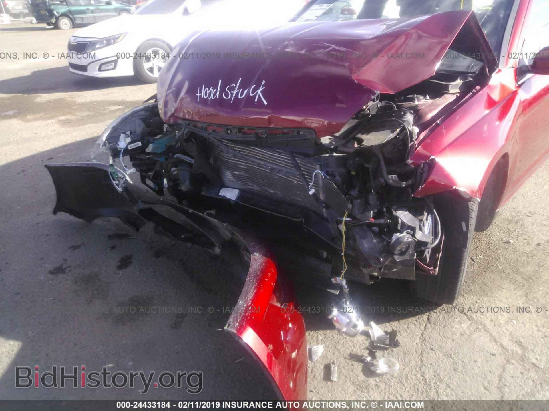 2013 CHRYSLER 200 - VIN: 1C3CCBAB9DN560628 - Photo 6