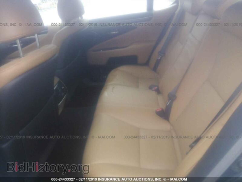 2013 Lexus LS (VIN JTHCL5EF9D5017403) — фото 8 из 10