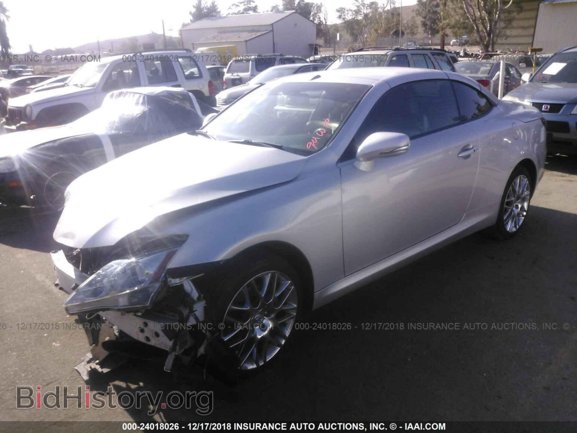 2010 LEXUS IS - VIN: JTHFF2C21A2501694 - Photo 2