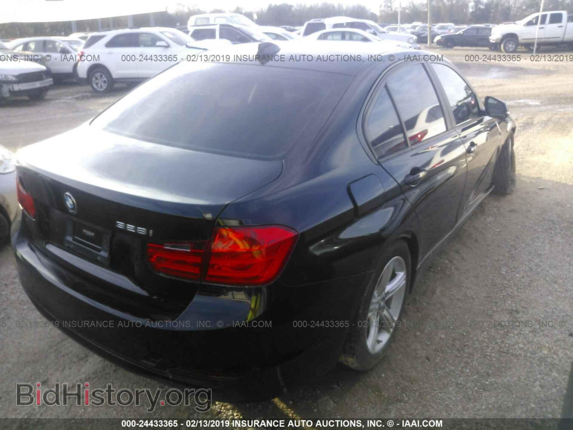 2014 BMW 328 - VIN: WBA3A5C58EF605190 - Фото 4