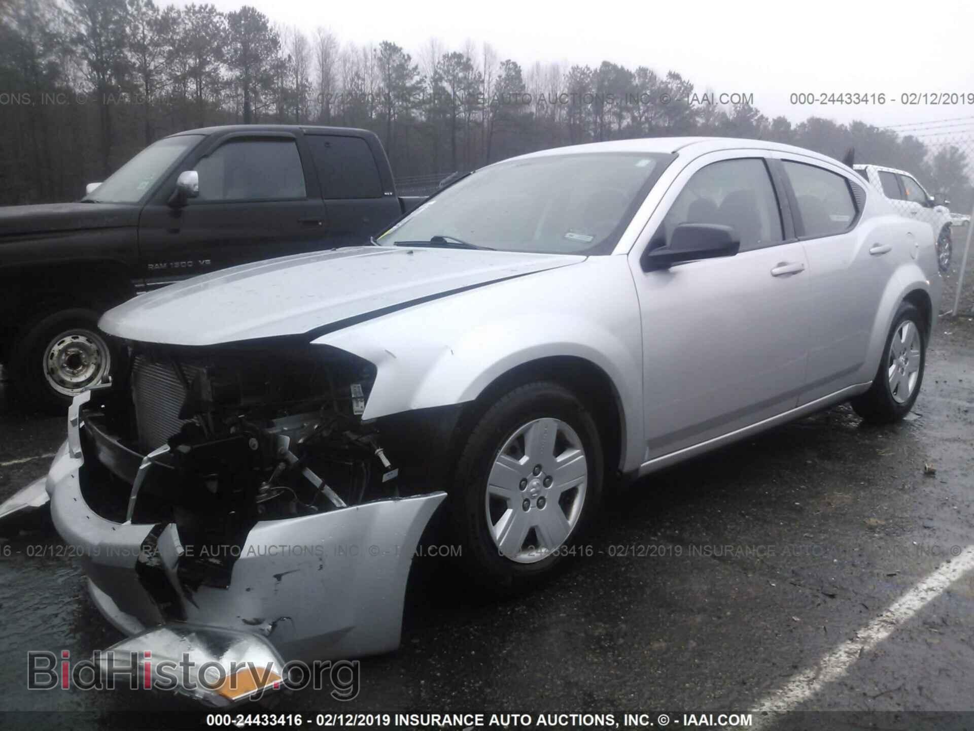 2010 DODGE AVENGER - VIN: 1B3CC4FBXAN200605 - Photo 2