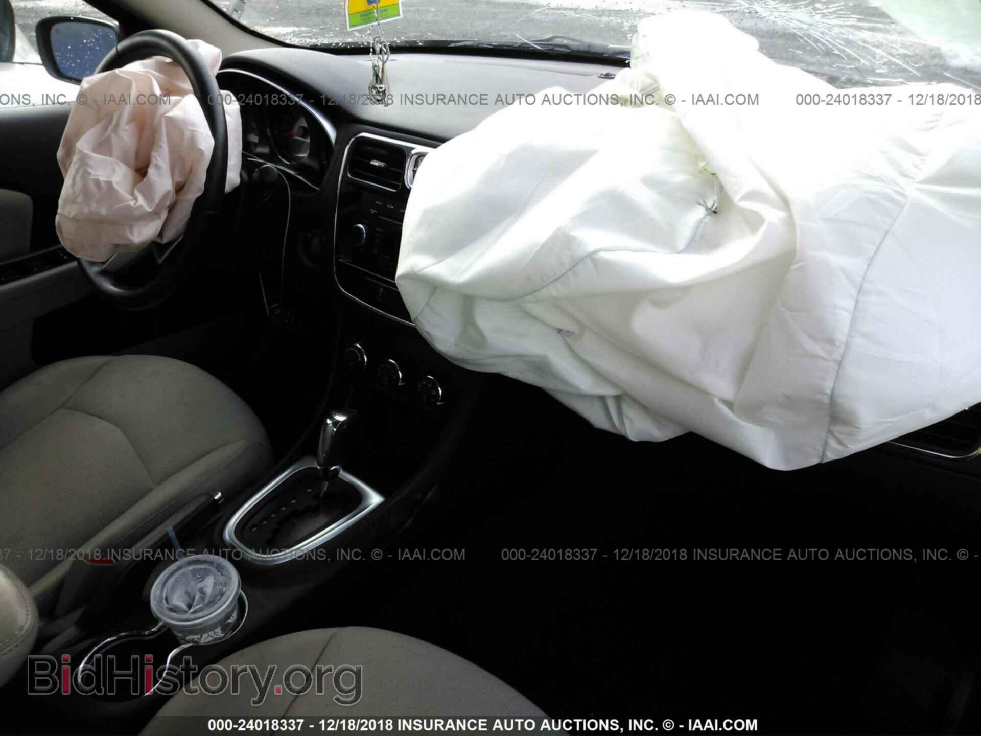 2012 CHRYSLER 200 - VIN: 1C3CCBBB7CN199915 - Photo 5