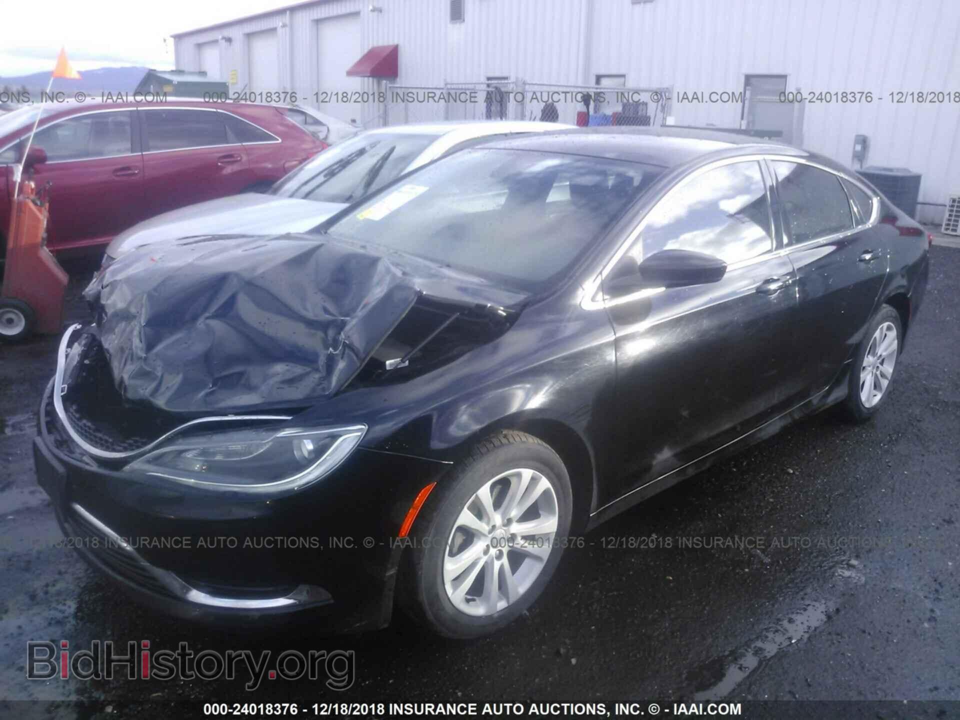 2015 CHRYSLER 200 - VIN: 1C3CCCAB1FN724012 - Фото 2