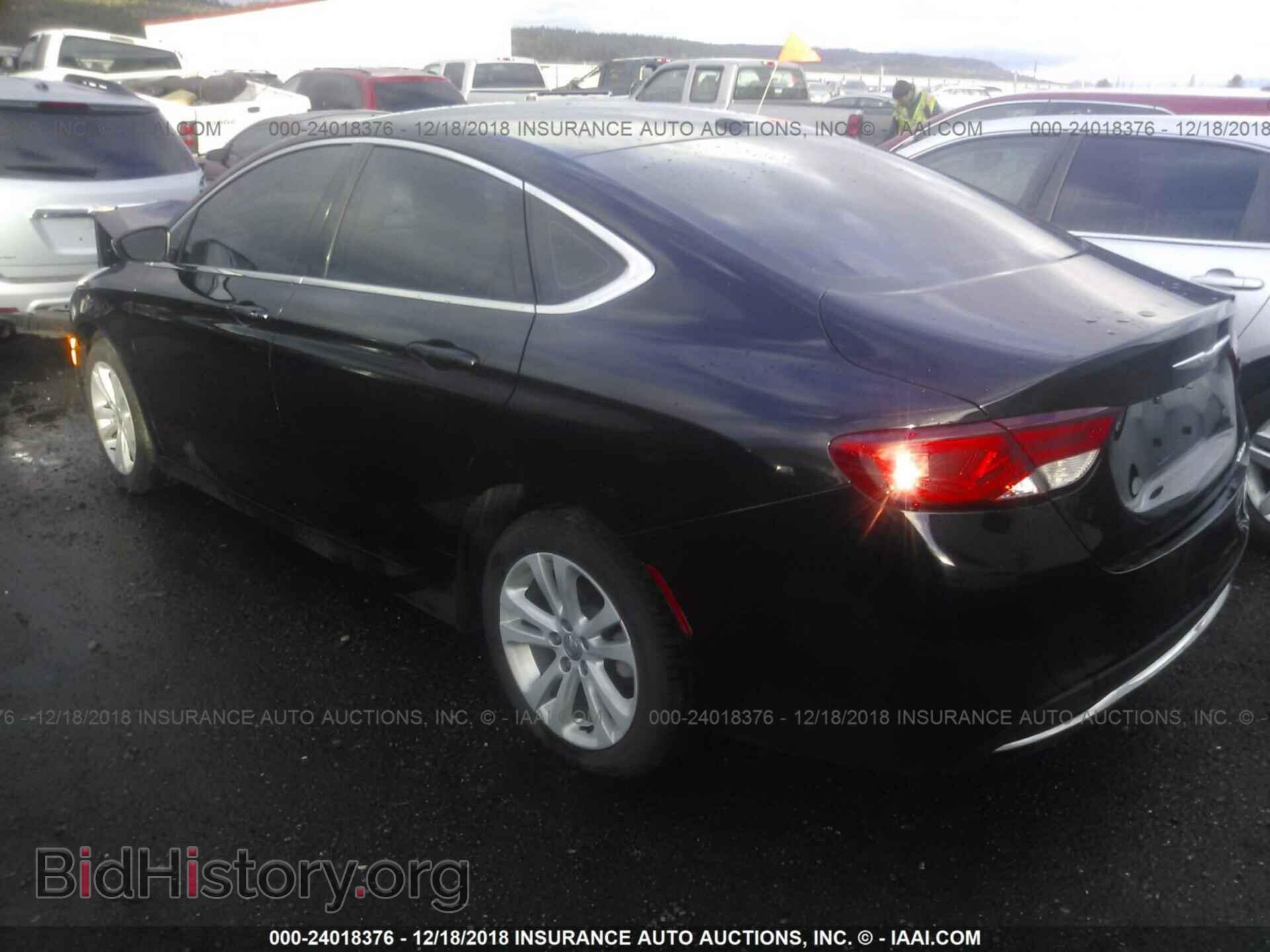 2015 CHRYSLER 200 - VIN: 1C3CCCAB1FN724012 - Фото 3