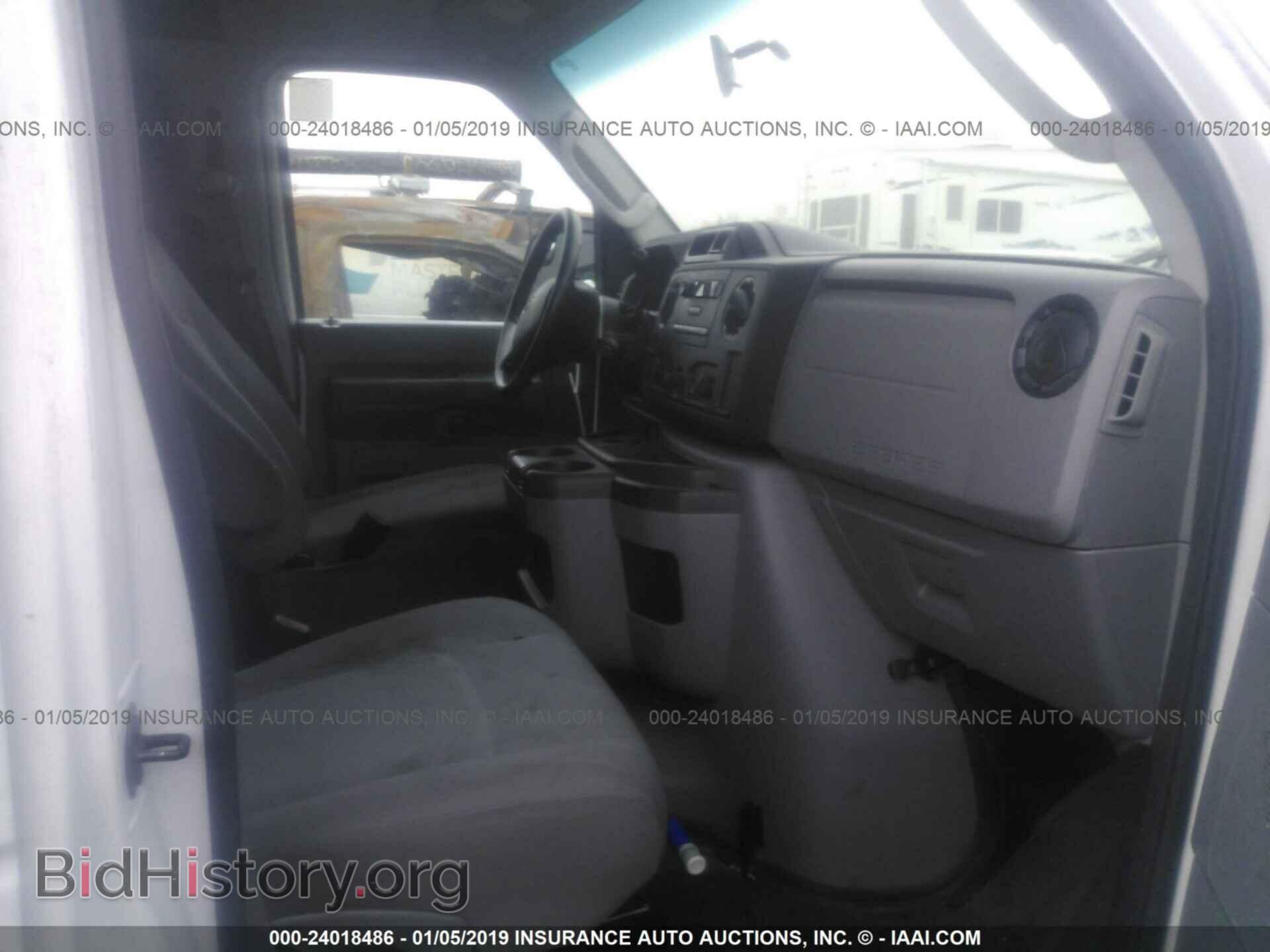 2011 FORD ECONOLINE - VIN: 1FTSS3EL1BDB10946 - Фото 5