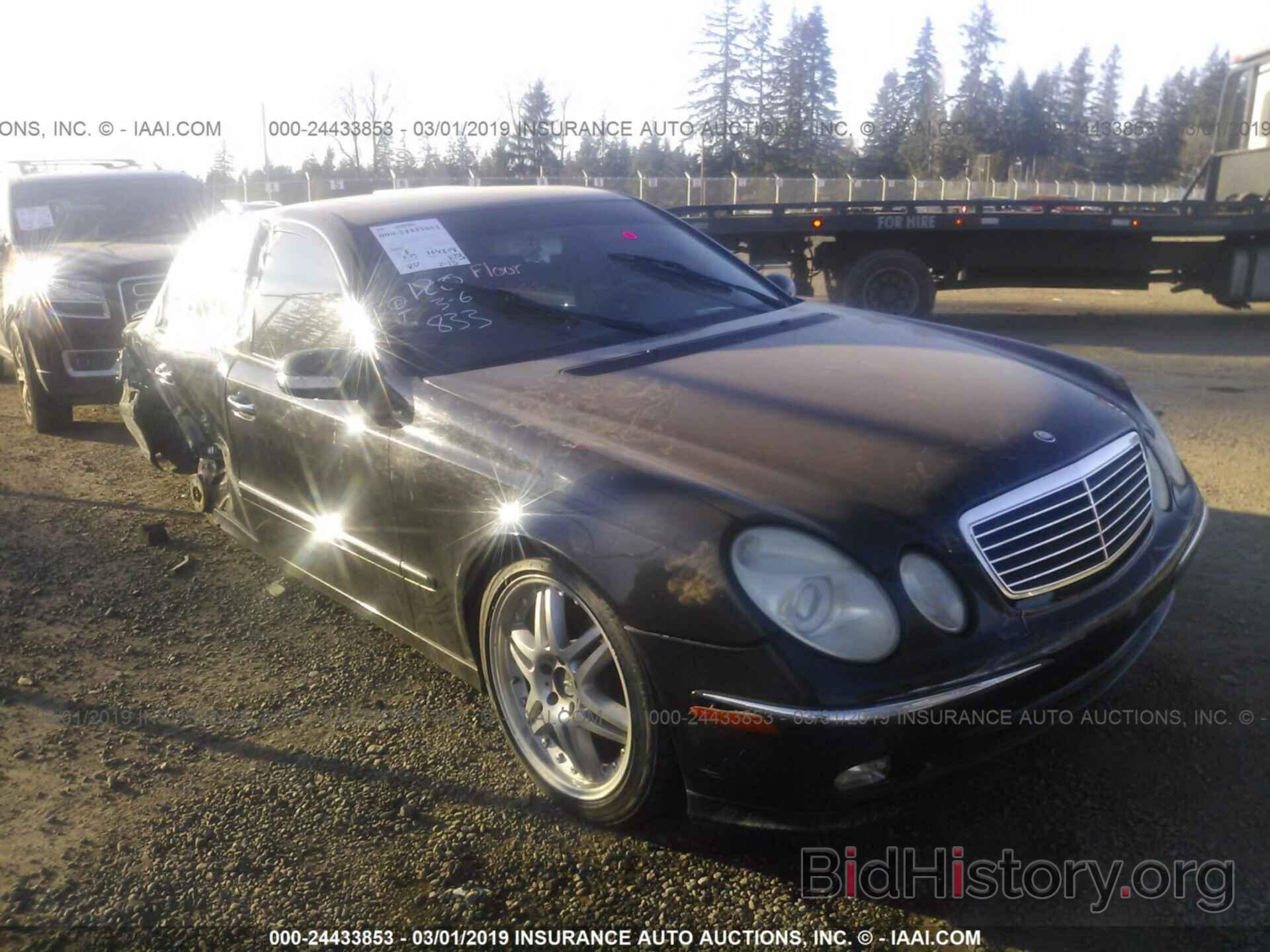 Photo WDBUF70J54A554649 - MERCEDES-BENZ E 2004