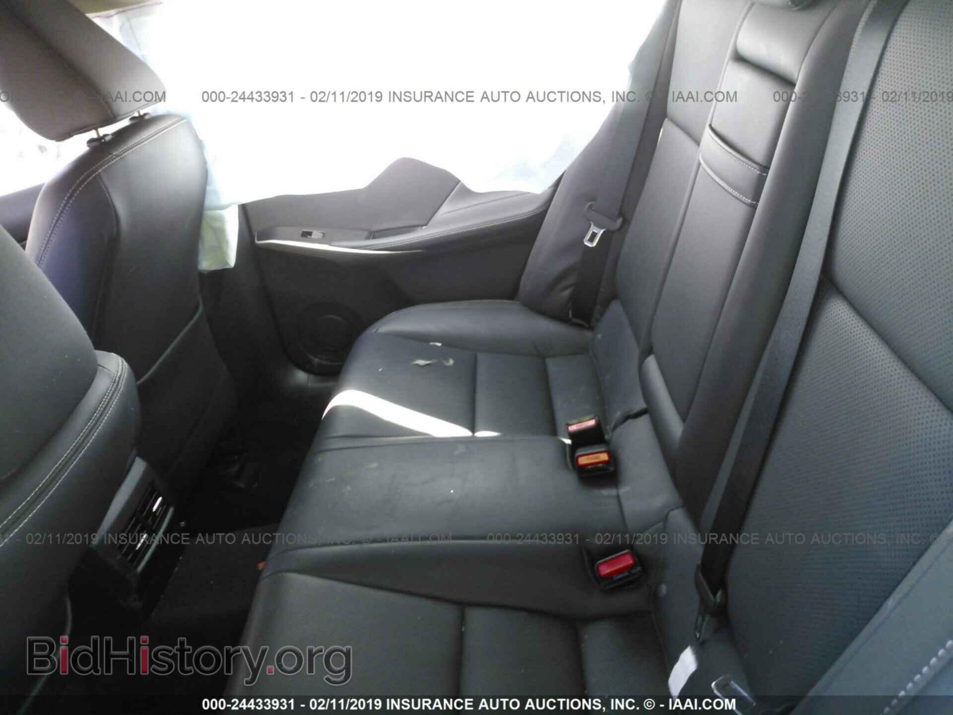 2017 LEXUS IS - VIN: JTHBA1D2XH5053695 - Photo 8