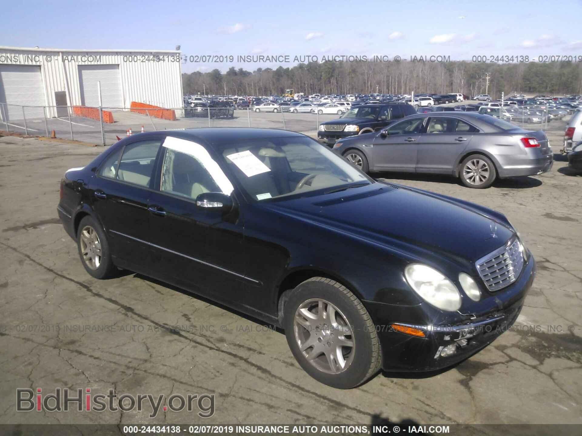 Photo WDBUF65J43A130056 - MERCEDES-BENZ E 2003