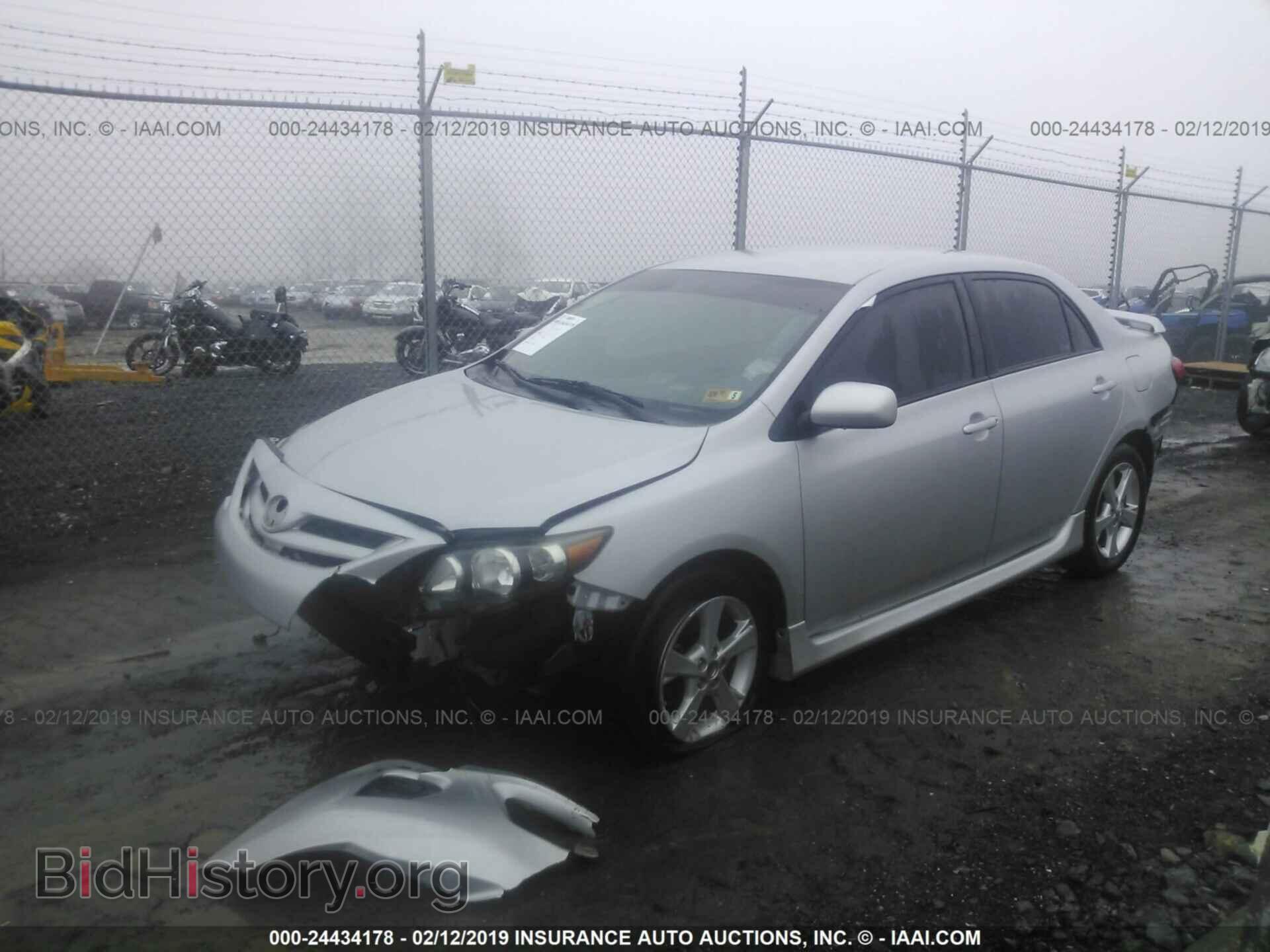 2013 TOYOTA COROLLA - VIN: 2T1BU4EE2DC975250 - Фото 2