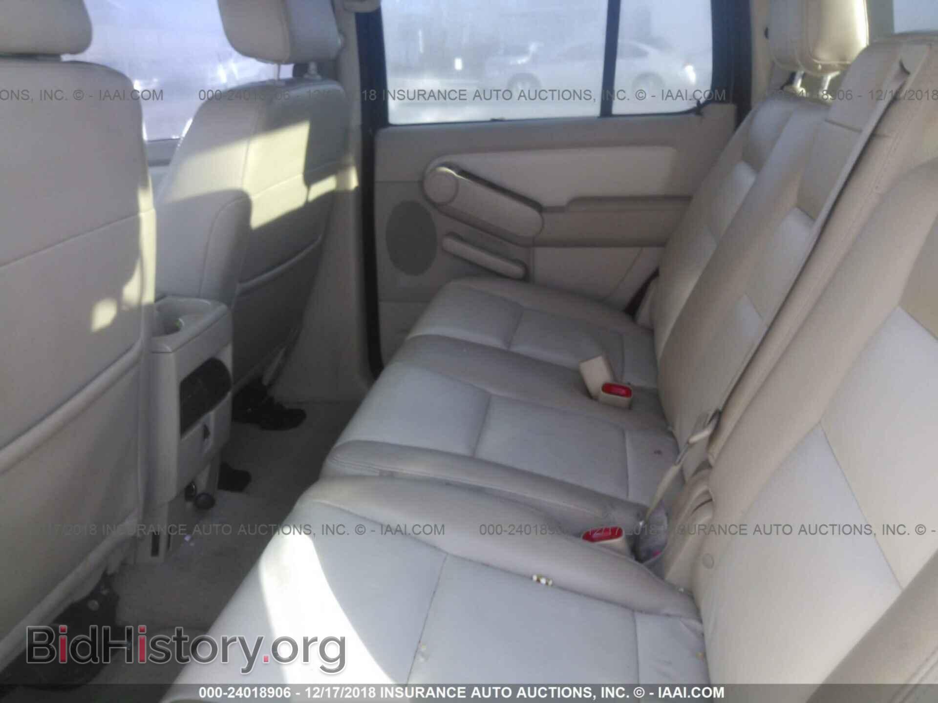 2006 FORD EXPLORER - VIN: 1FMEU64E96UA89227 - Фото 8