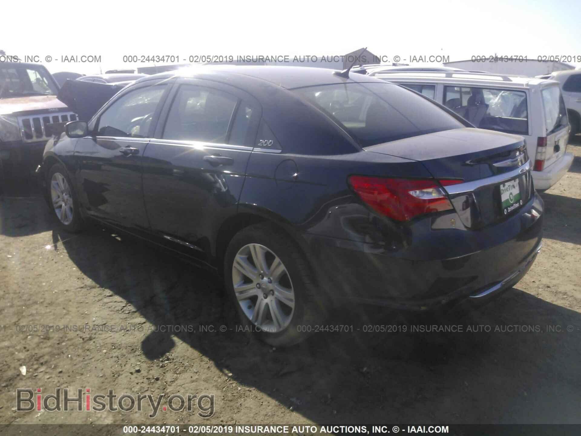 2013 CHRYSLER 200 - VIN: 1C3CCBBB8DN629310 - Фото 3