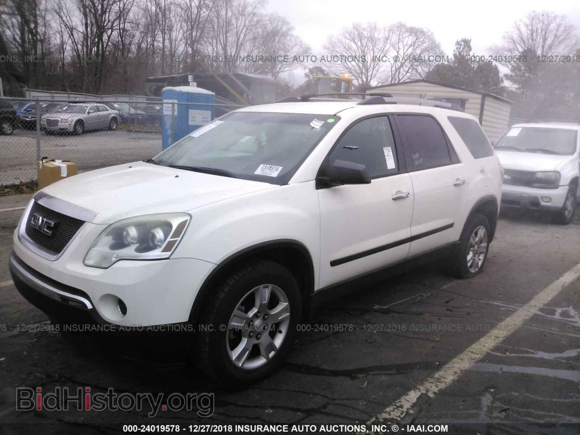 2011 GMC ACADIA - VIN: 1GKKRNEDXBJ102155 - Фото 2