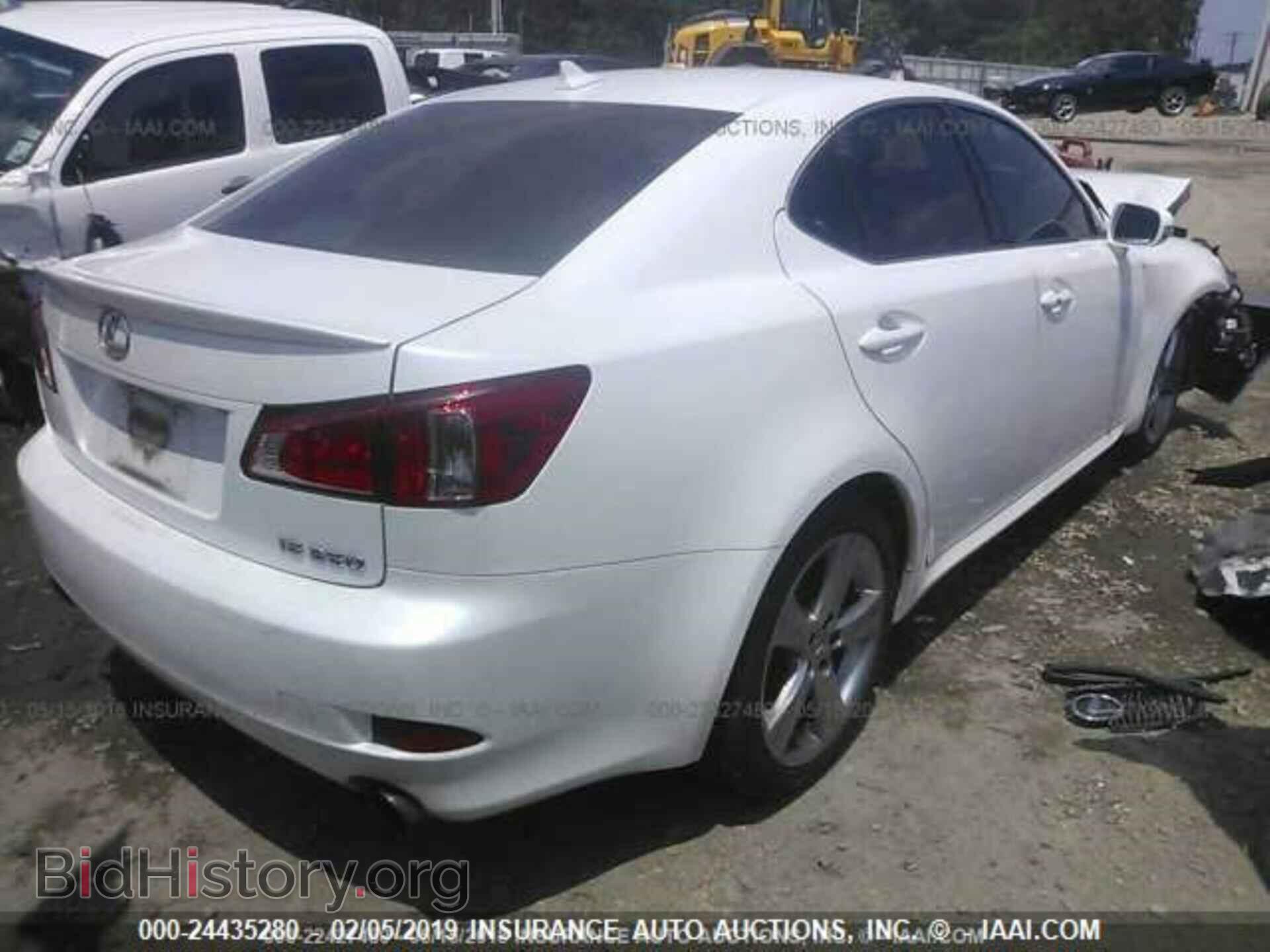 2011 LEXUS IS - VIN: JTHBF5C20B5141866 - Фото 4