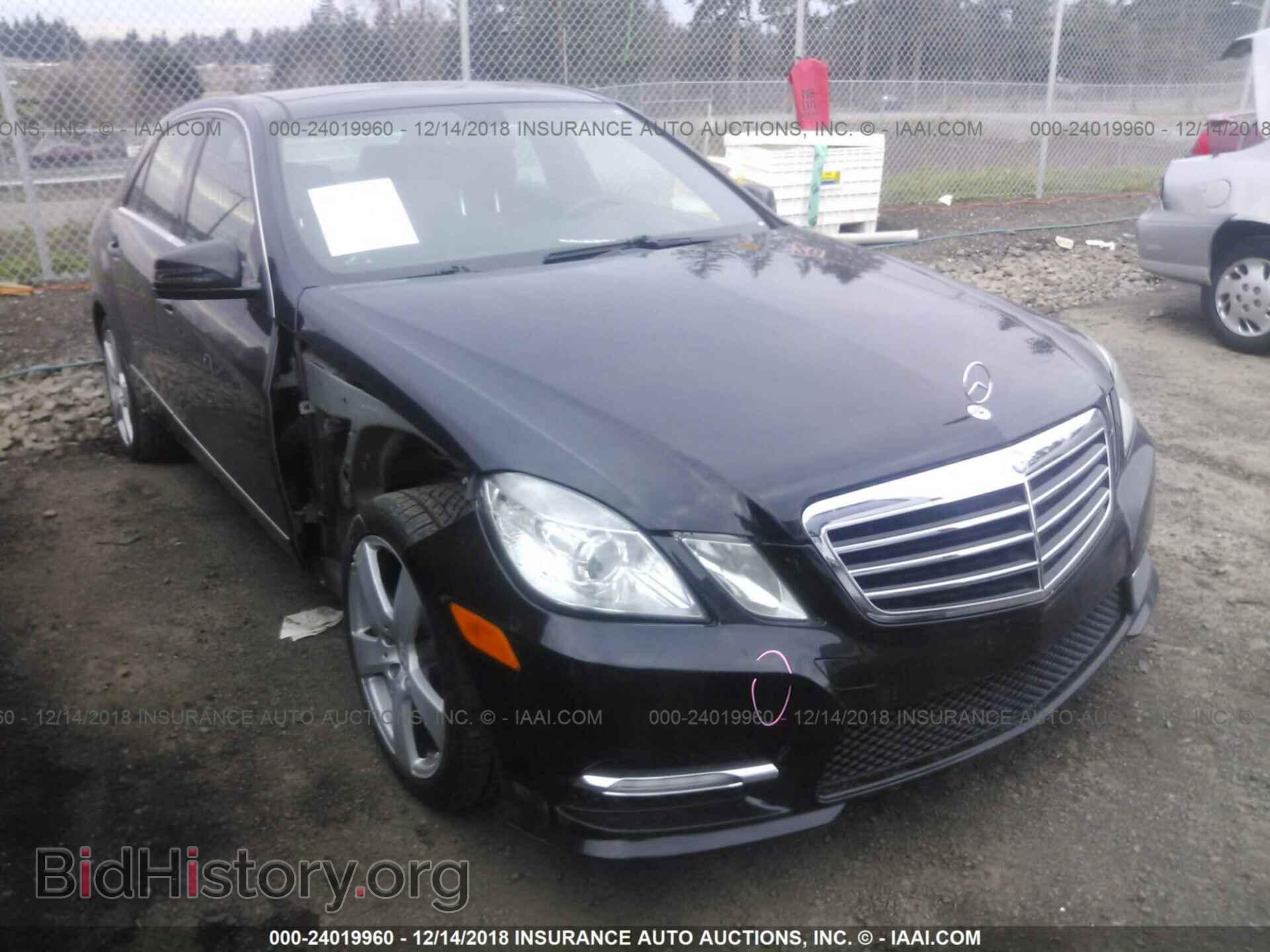 Photo WDDHF8JB8CA656225 - MERCEDES-BENZ E 2012