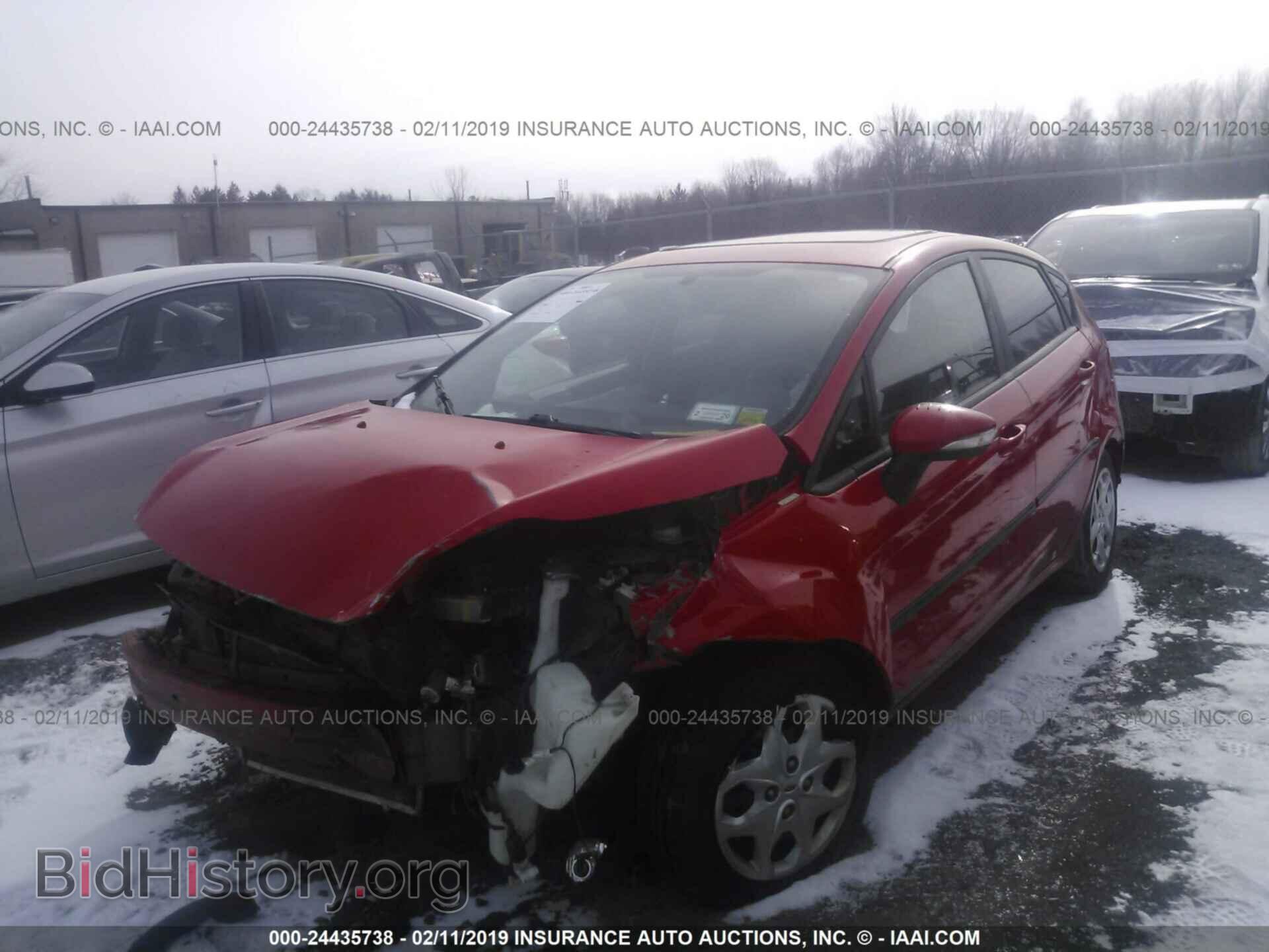 2013 FORD FIESTA - VIN: 3FADP4EJ2DM131686 - Фото 2