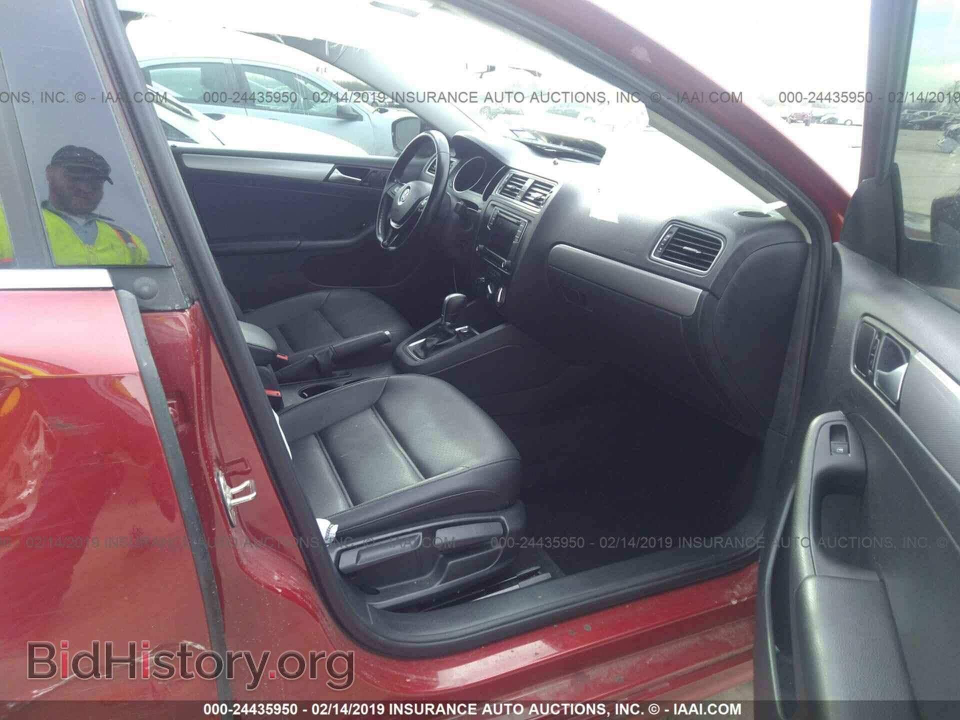 2017 VOLKSWAGEN JETTA - VIN: 3VWDB7AJ1HM355146 - Photo 5