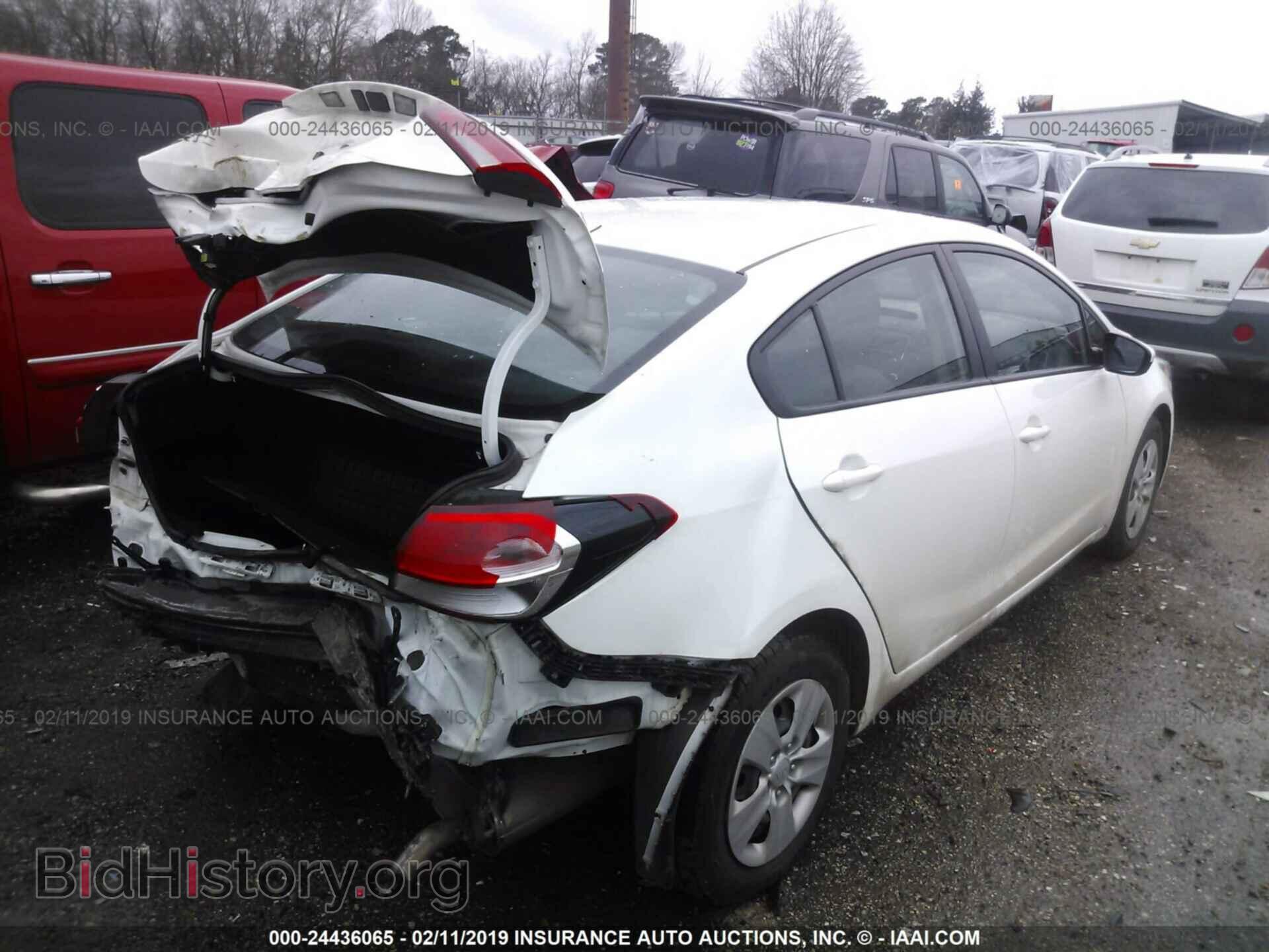 2017 KIA FORTE - VIN: 3KPFK4A71HE015276 - Фото 4