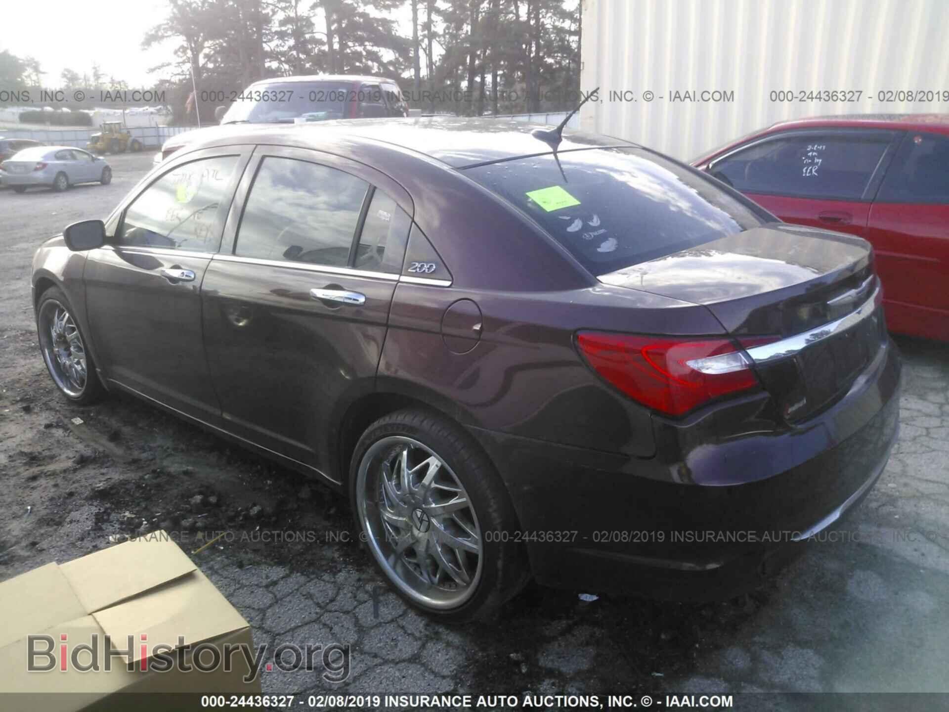 2012 CHRYSLER 200 - VIN: 1C3CCBCG2CN303818 - Фото 3
