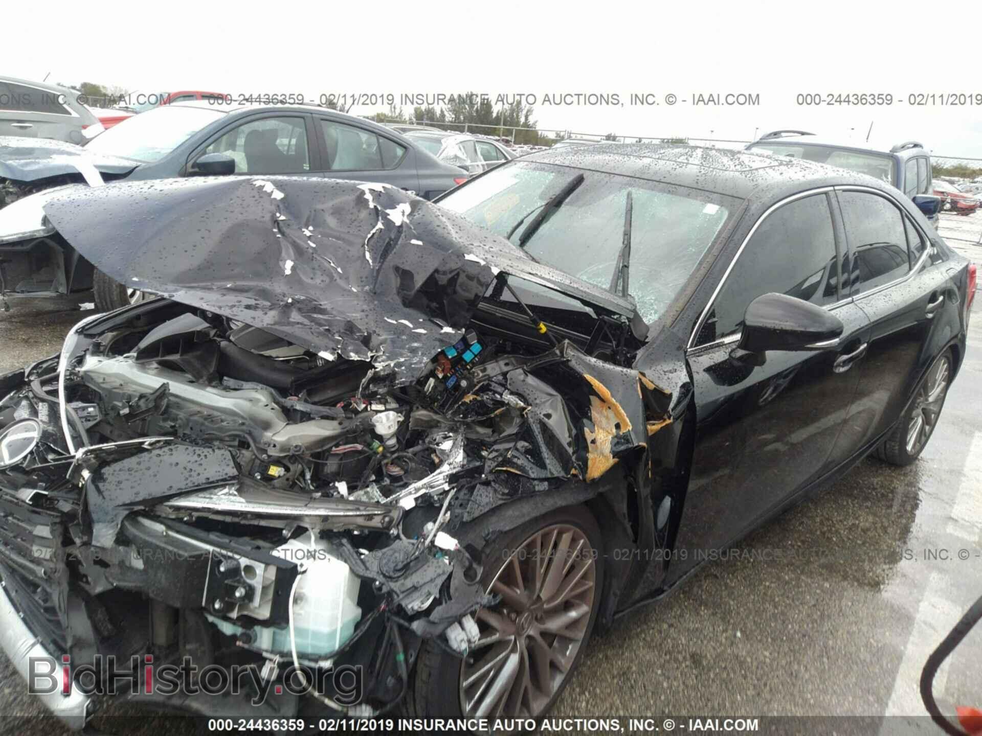 2017 LEXUS IS - VIN: JTHBA1D2XH5044477 - Фото 2