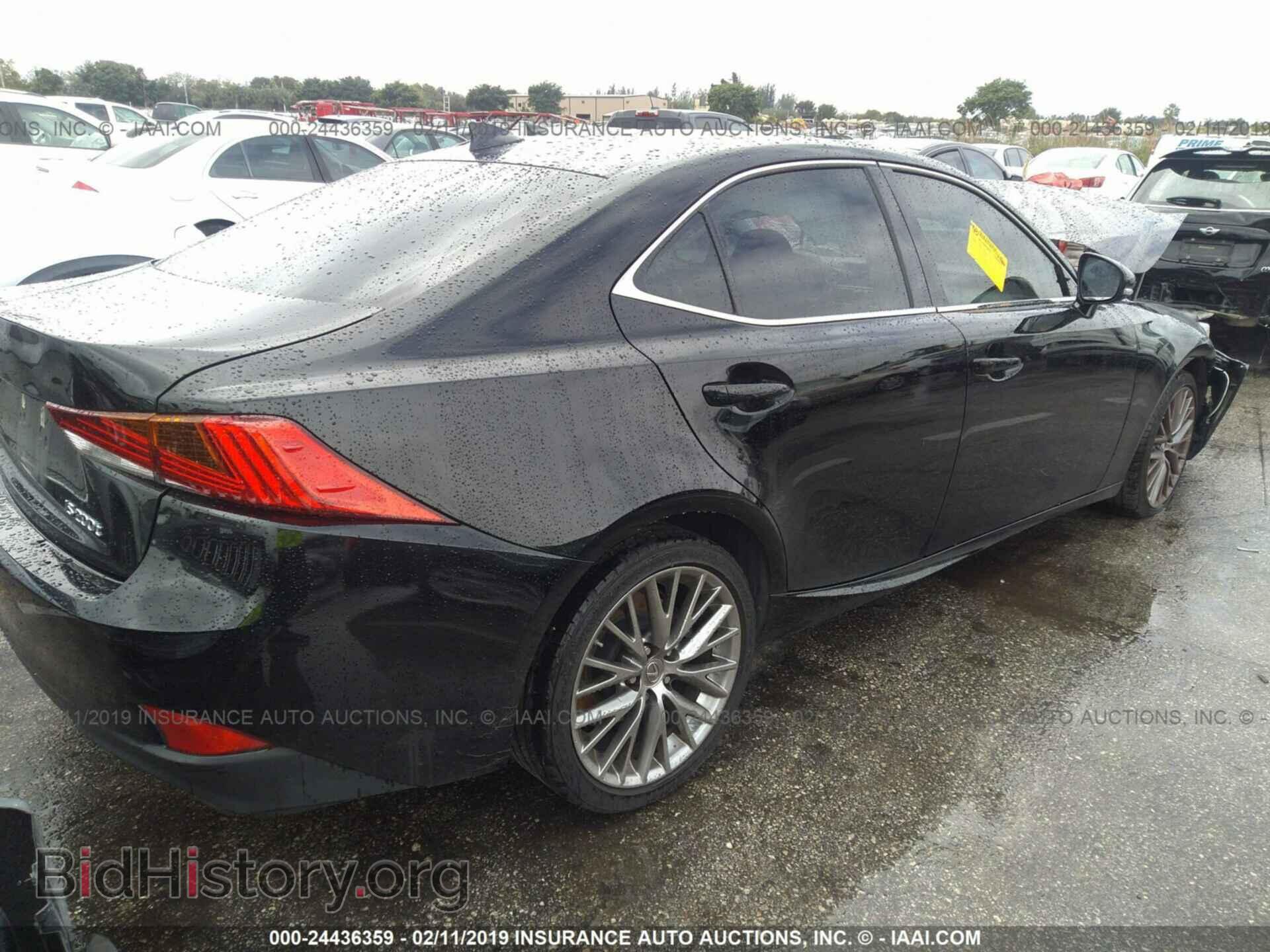 2017 LEXUS IS - VIN: JTHBA1D2XH5044477 - Фото 4