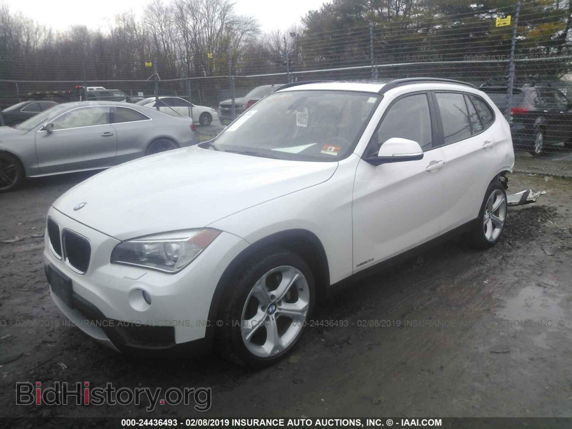 2013 BMW X1 - VIN: WBAVM5C59DVV90672 - Фото 2