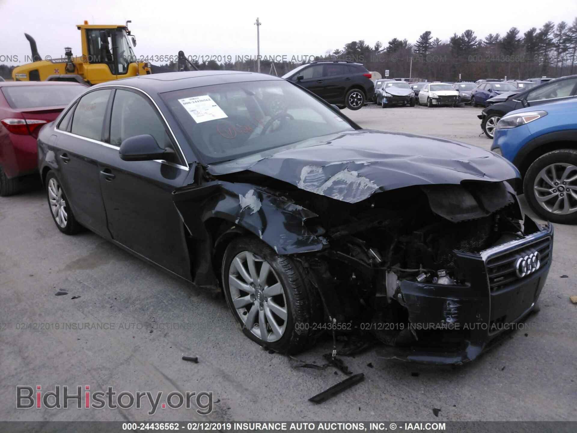 Фотография WAUSF78K39N043685 - AUDI A4 2009