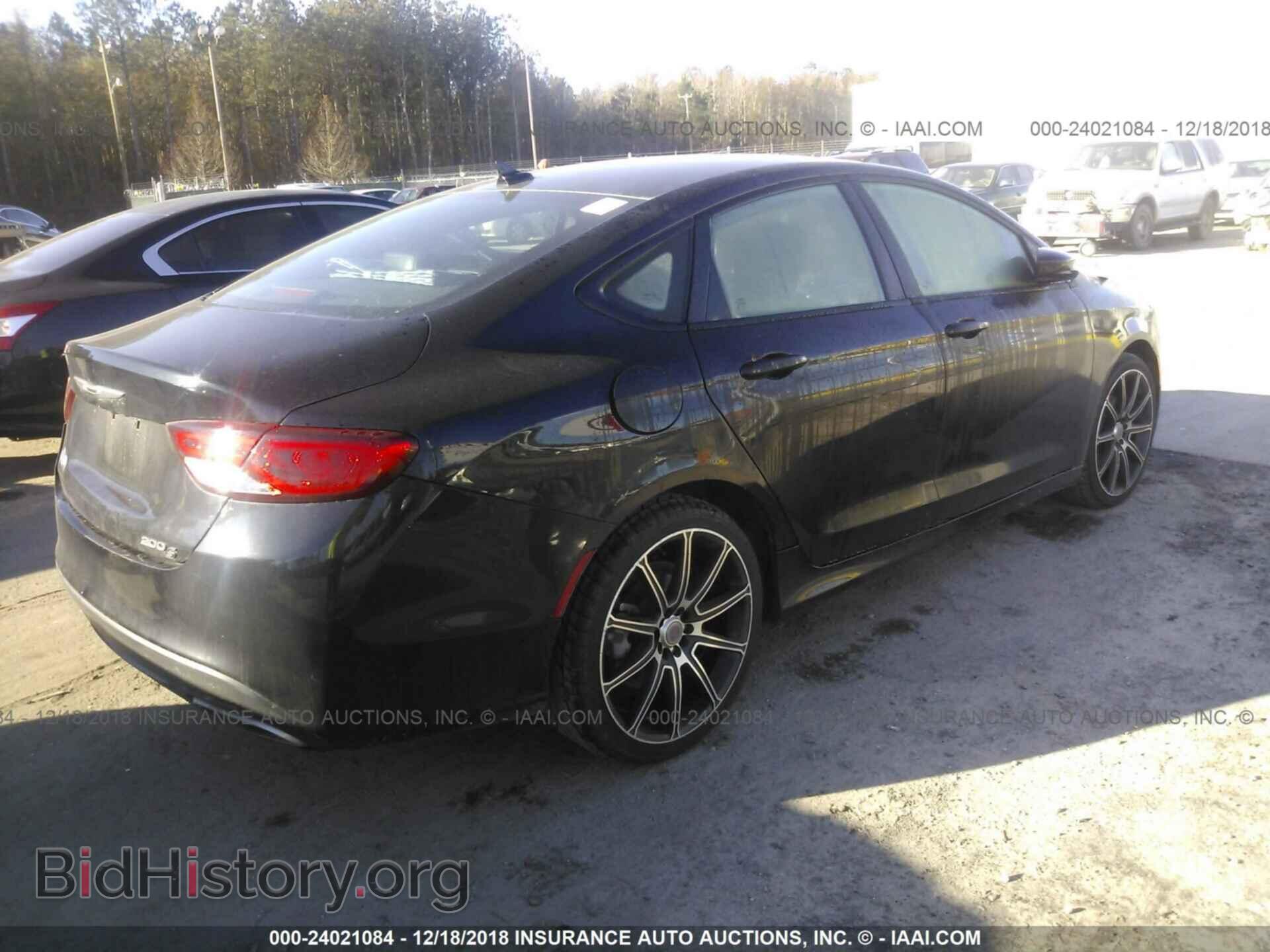 2015 CHRYSLER 200 - VIN: 1C3CCCBB2FN534217 - Фото 4