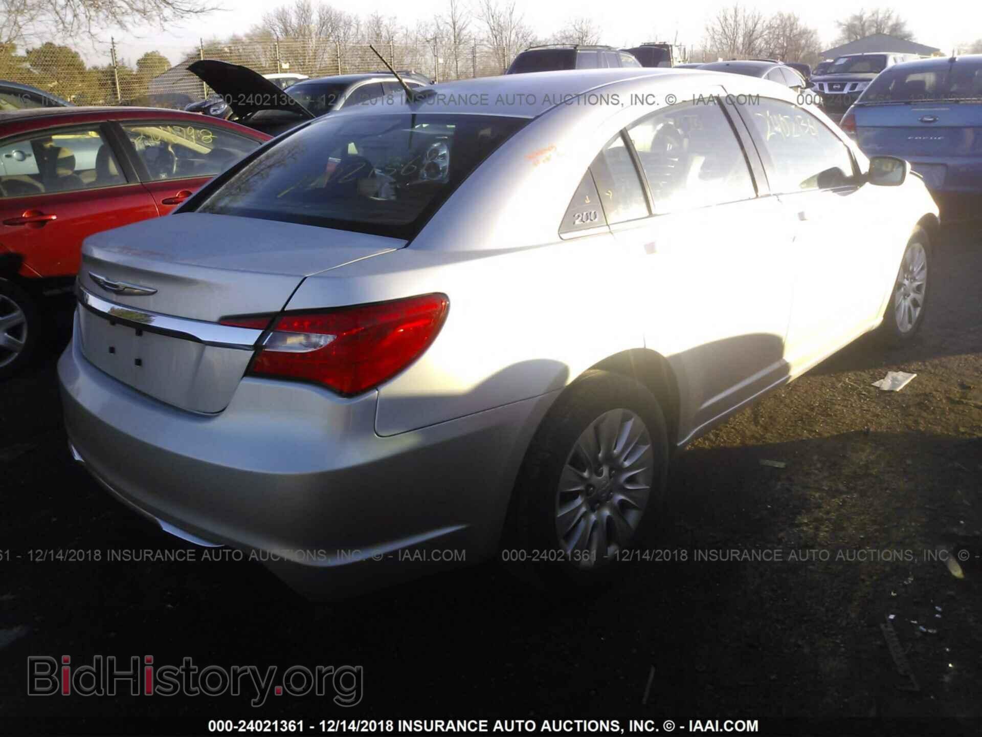 2012 CHRYSLER 200 - VIN: 1C3CCBAB1CN292737 - Фото 4