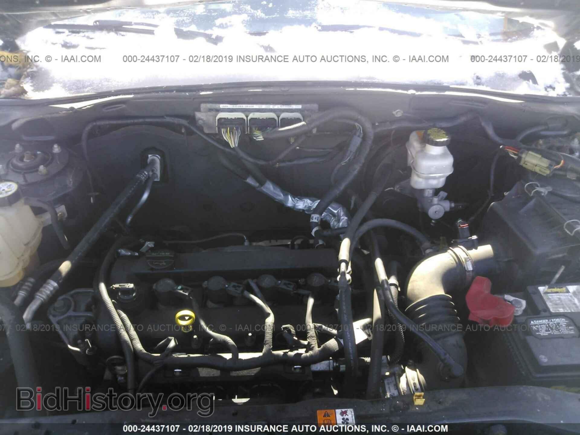 2011 FORD ESCAPE - VIN: 1FMCU0D74BKA55210 - Фото 10