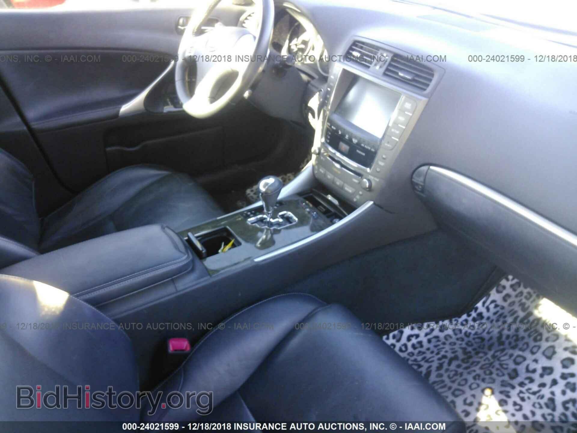 2011 LEXUS IS - VIN: JTHCE5C26B5000999 - Фото 5