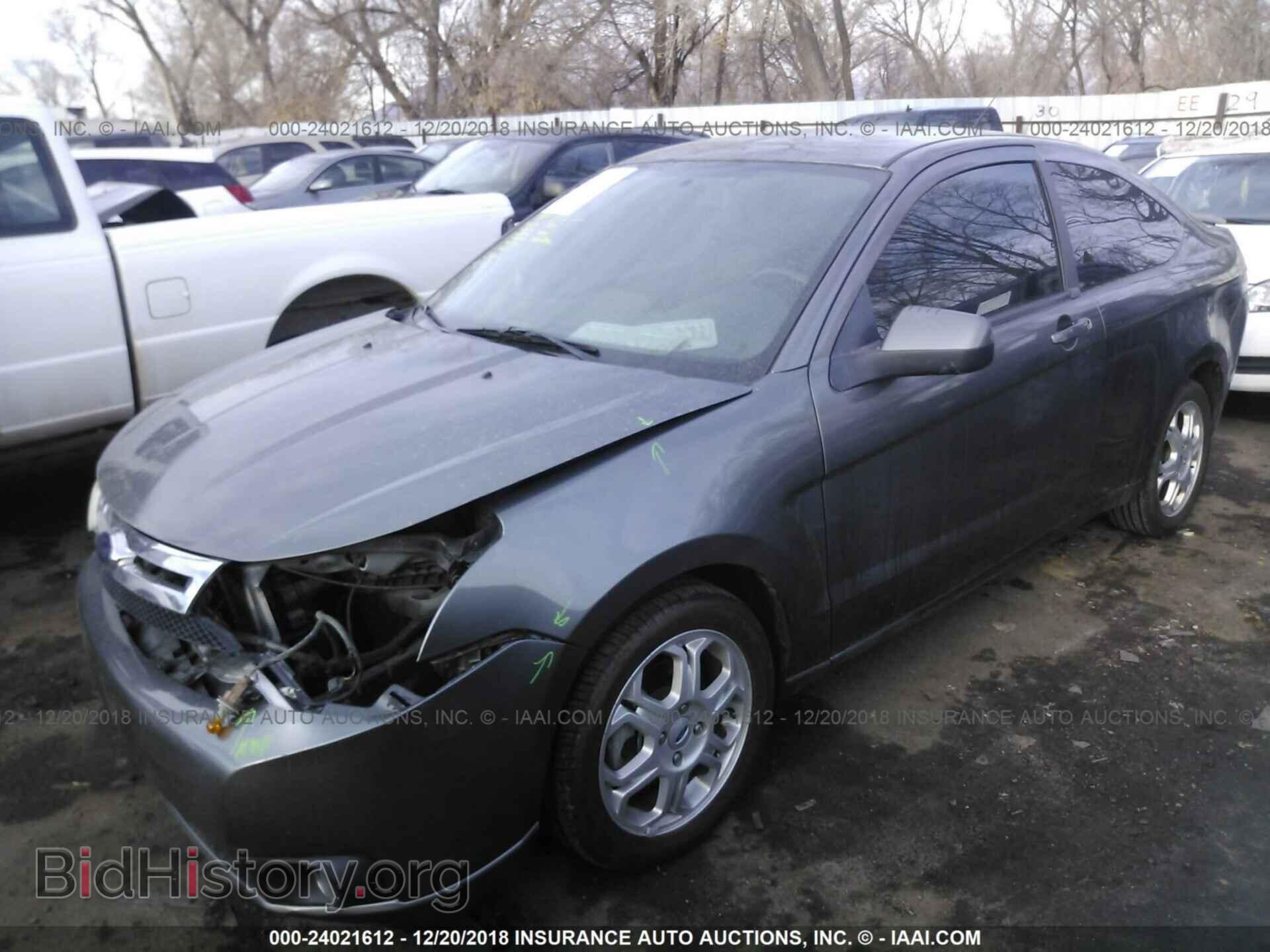2010 FORD FOCUS - VIN: 1FAHP3CN7AW229352 - Photo 2