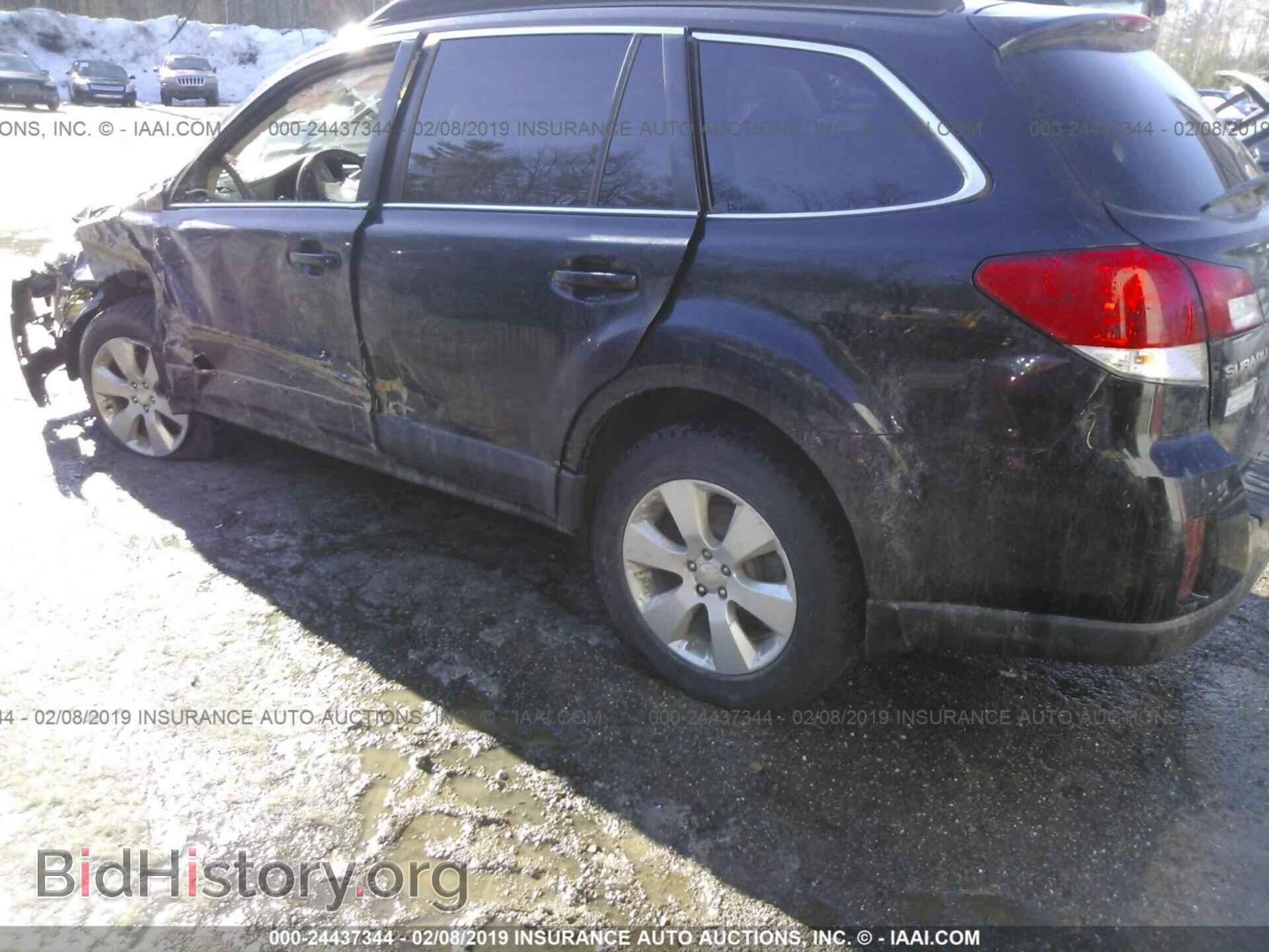 2011 SUBARU OUTBACK - VIN: 4S4BRBCC9B3388679 - Фото 3