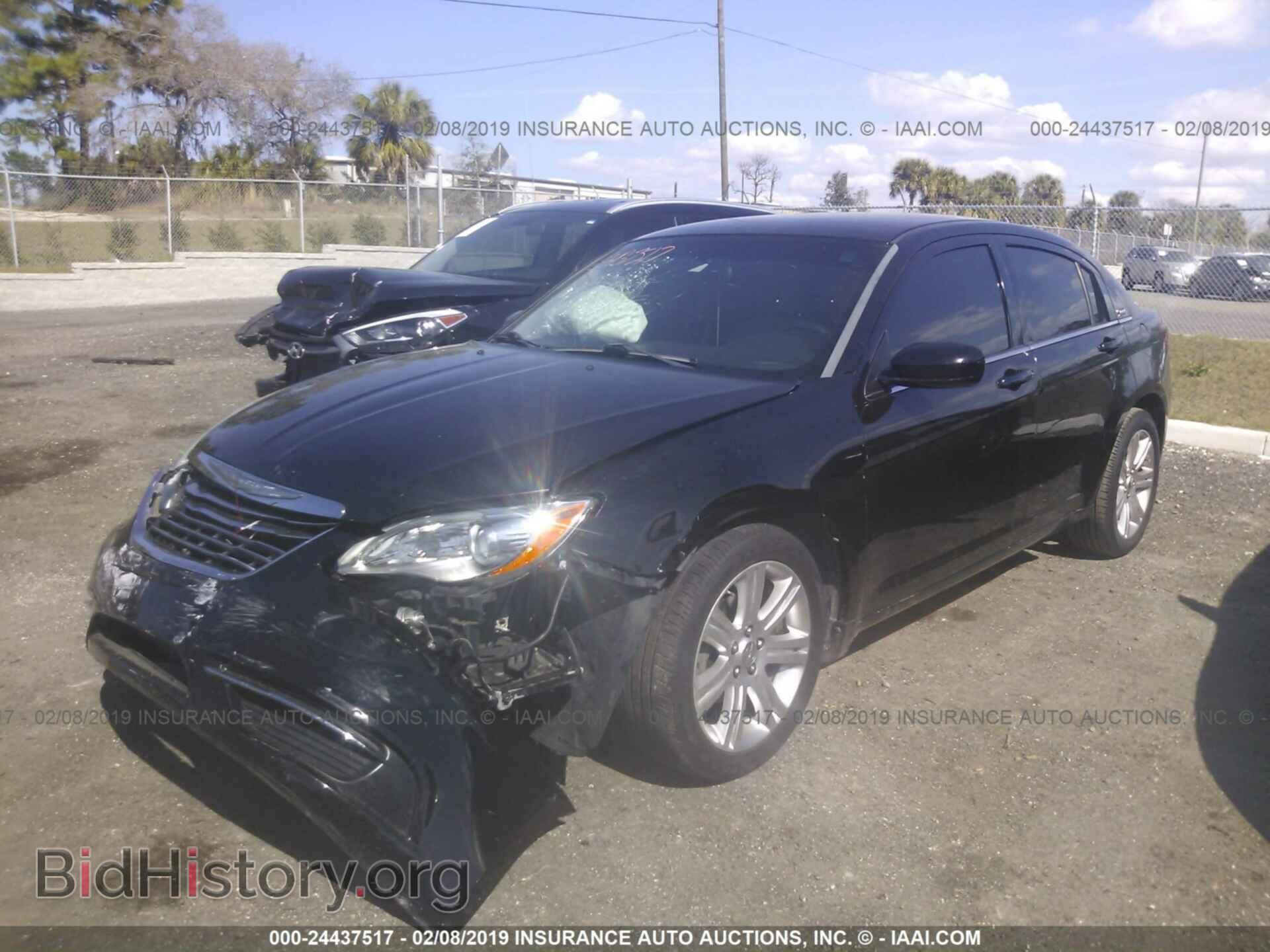 2012 CHRYSLER 200 - VIN: 1C3CCBBB2CN301816 - Фото 2