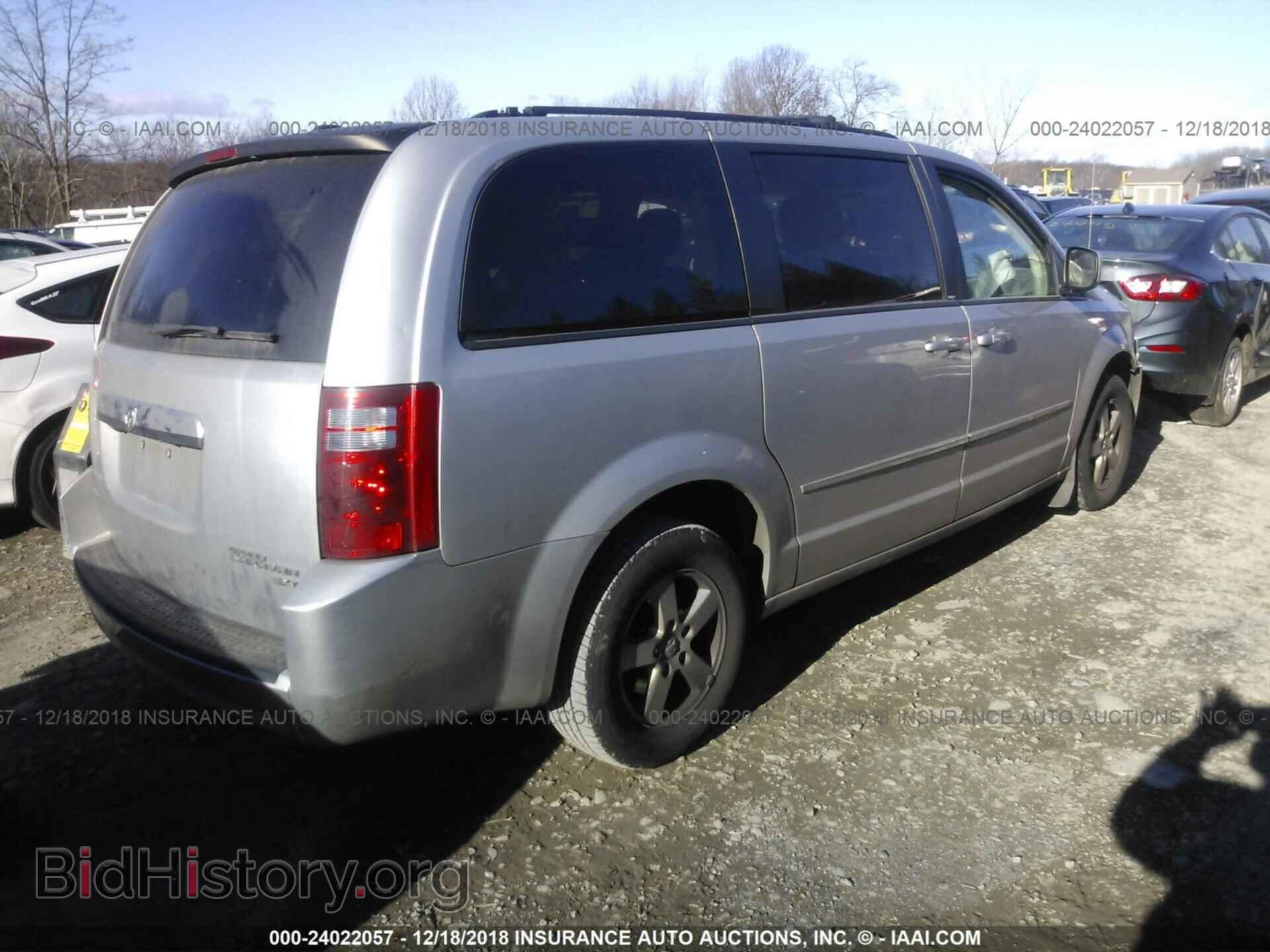2010 DODGE GRAND CARAVAN - VIN: 2D4RN5D18AR487841 - Фото 4