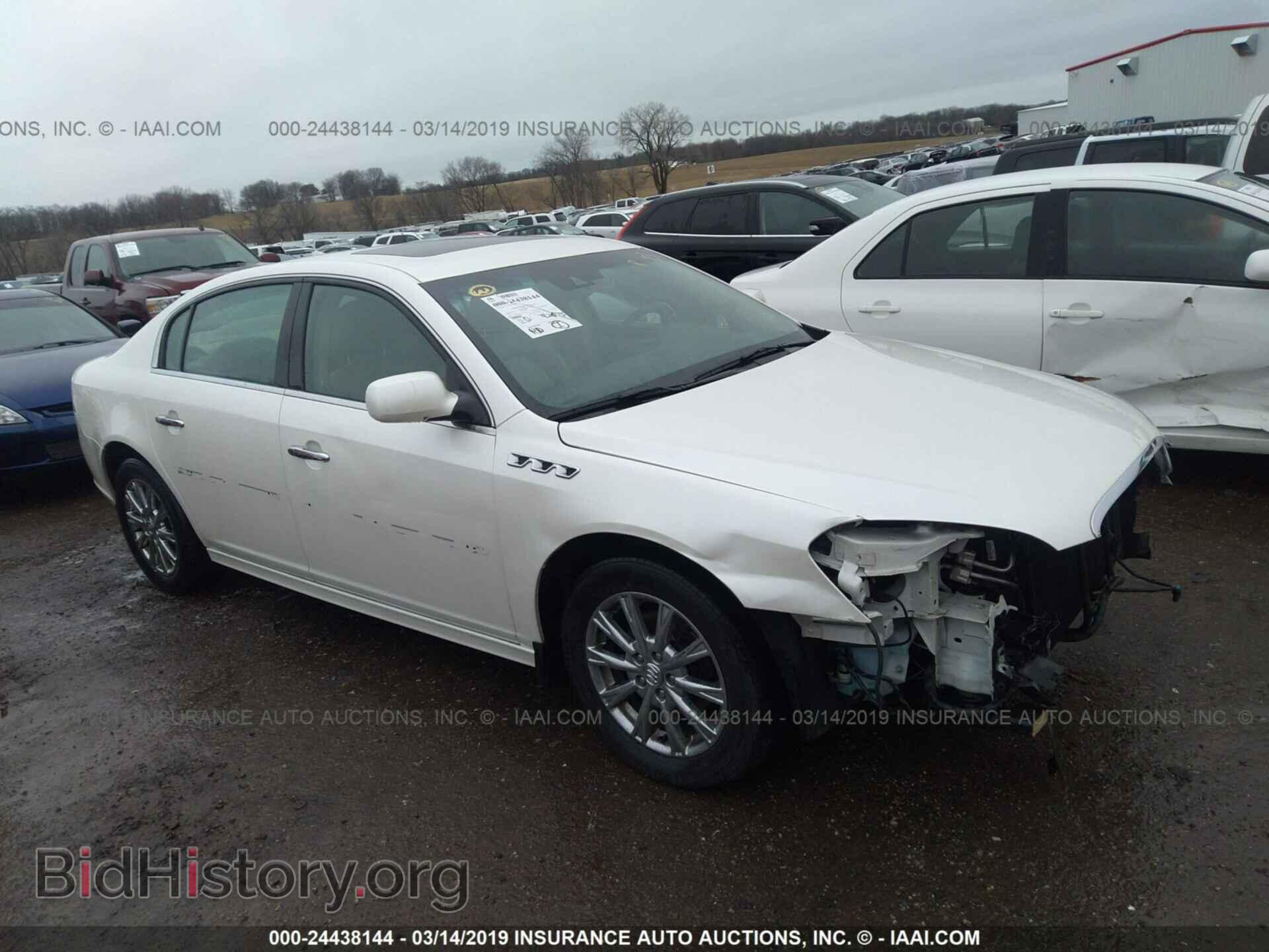 Photo 1G4HJ5EM3BU147672 - BUICK LUCERNE 2011