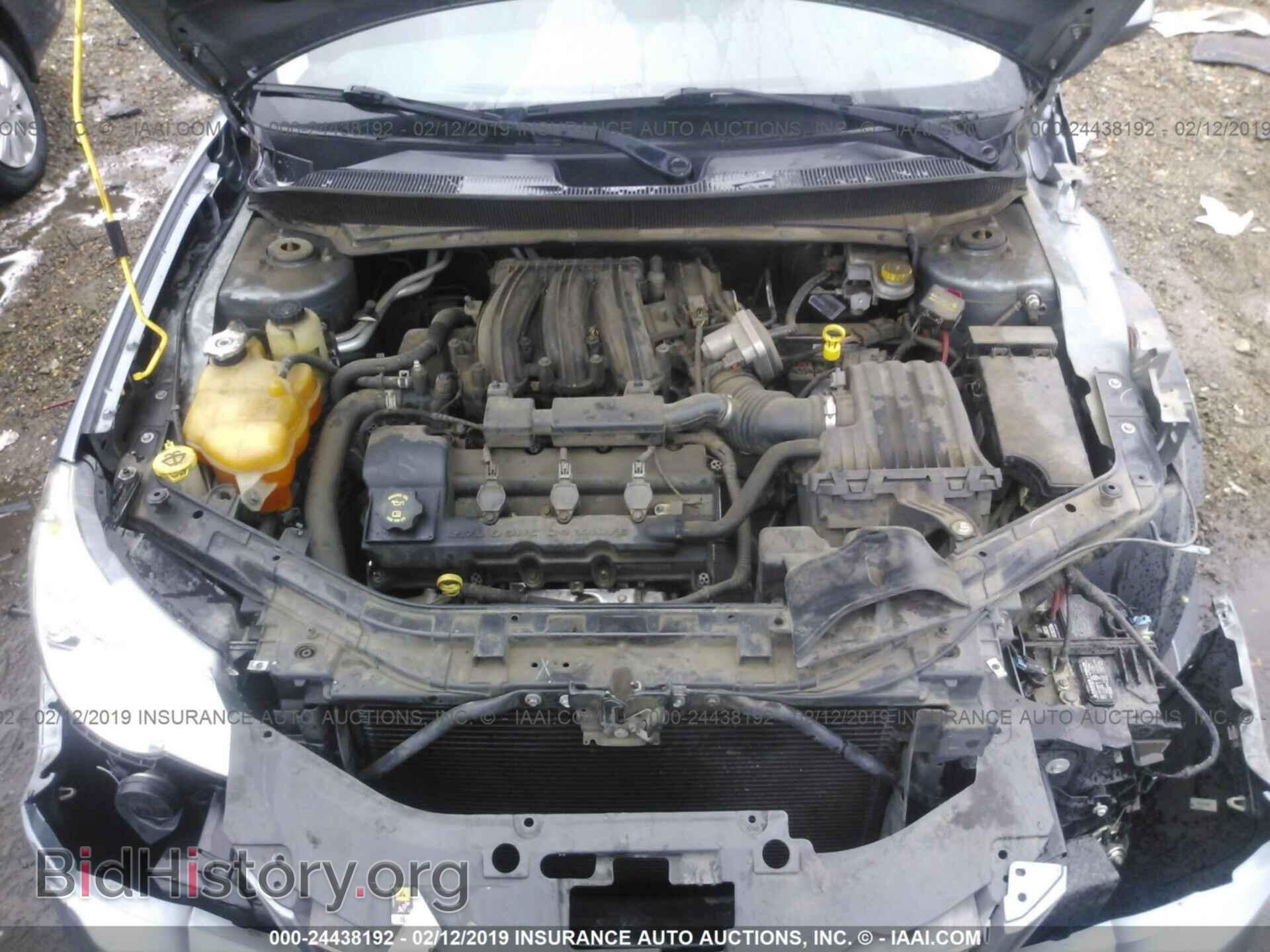 2010 CHRYSLER SEBRING - VIN: 1C3CC5FD6AN183506 - Фото 10