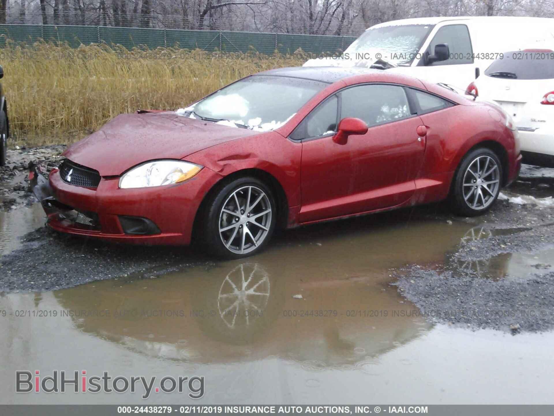 2011 MITSUBISHI ECLIPSE - VIN: 4A31K5DF7BE017388 - Photo 2