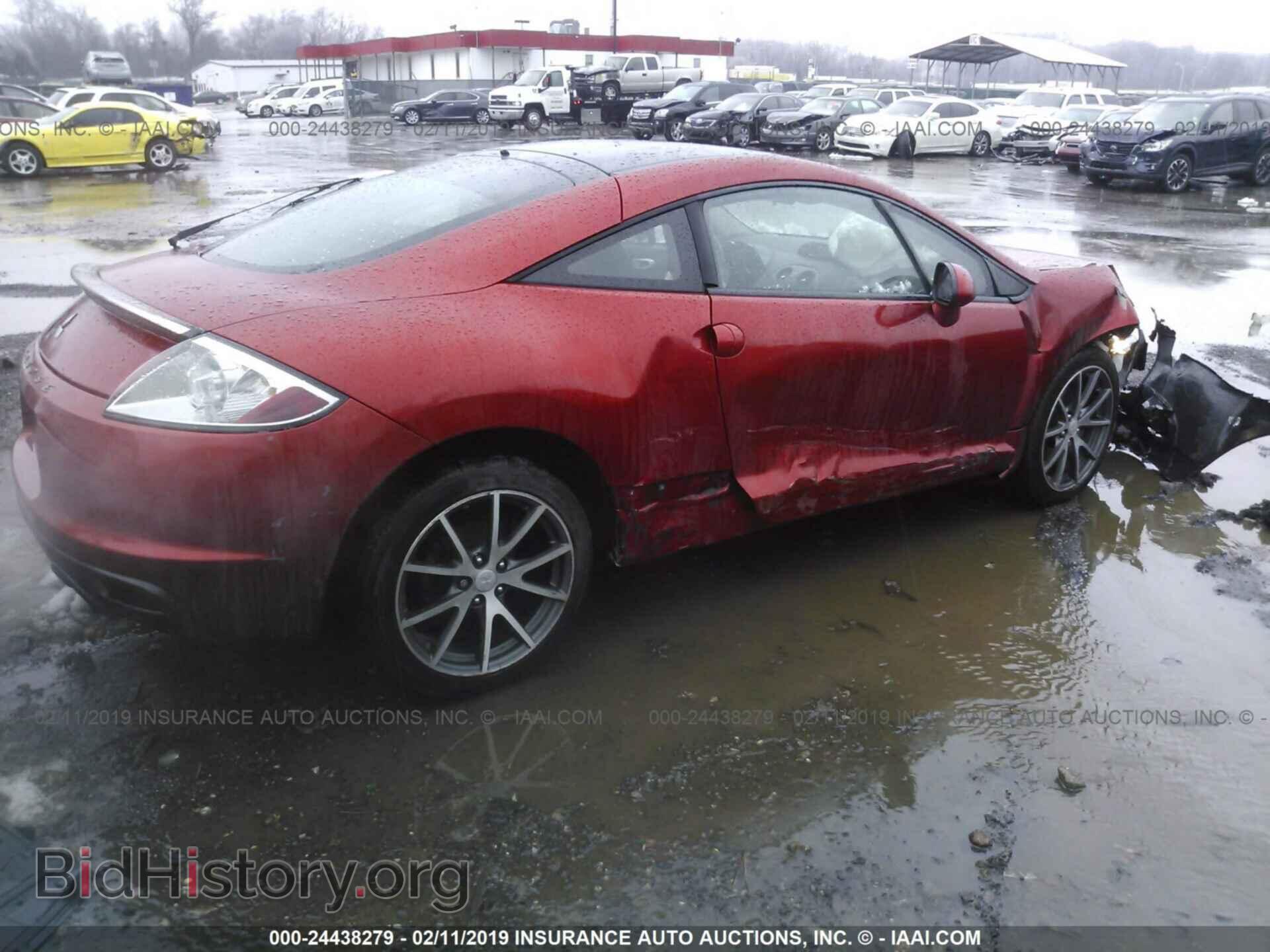 2011 MITSUBISHI ECLIPSE - VIN: 4A31K5DF7BE017388 - Photo 4
