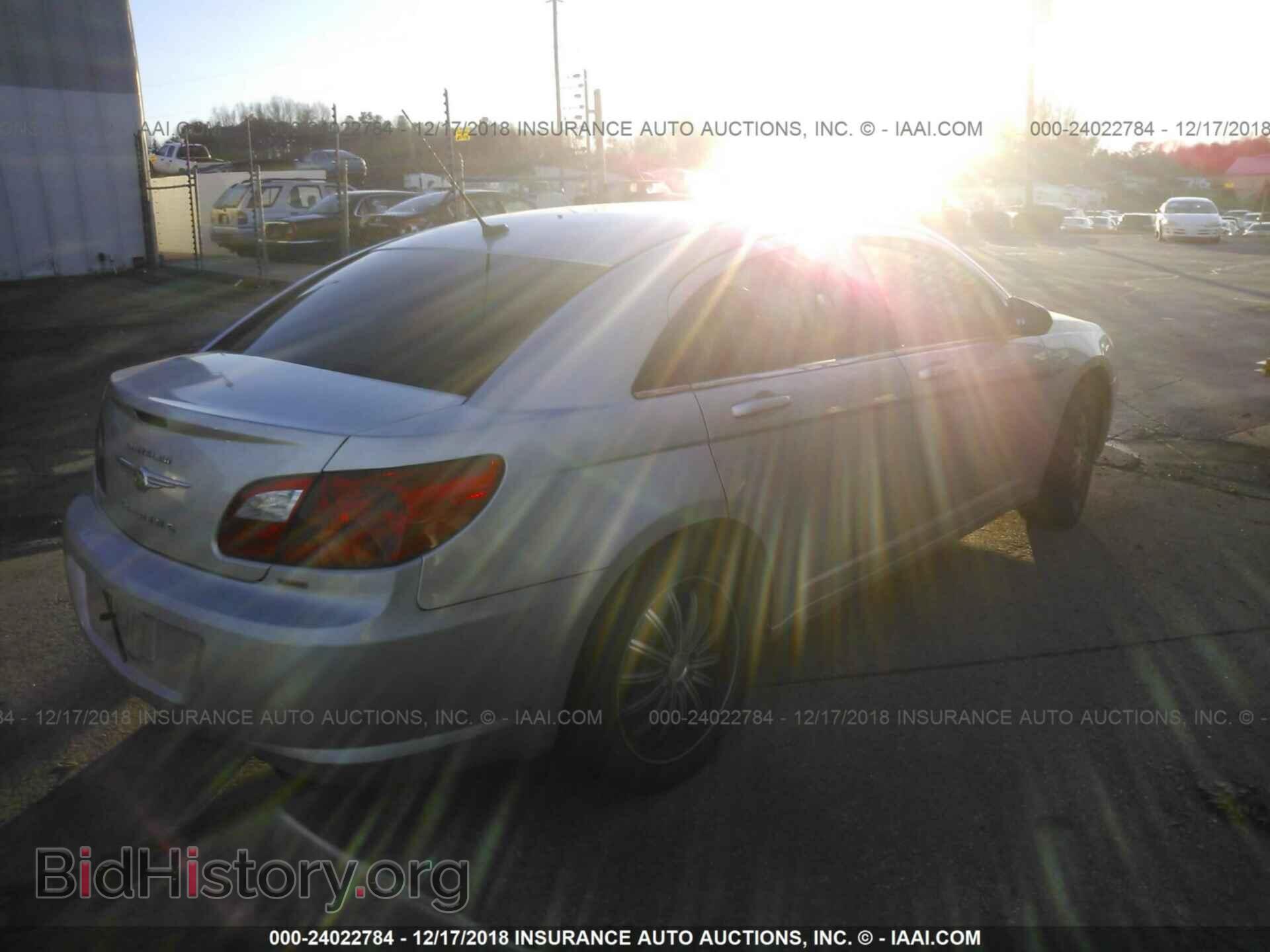 2010 CHRYSLER SEBRING - VIN: 1C3CC4FB8AN162911 - Фото 4