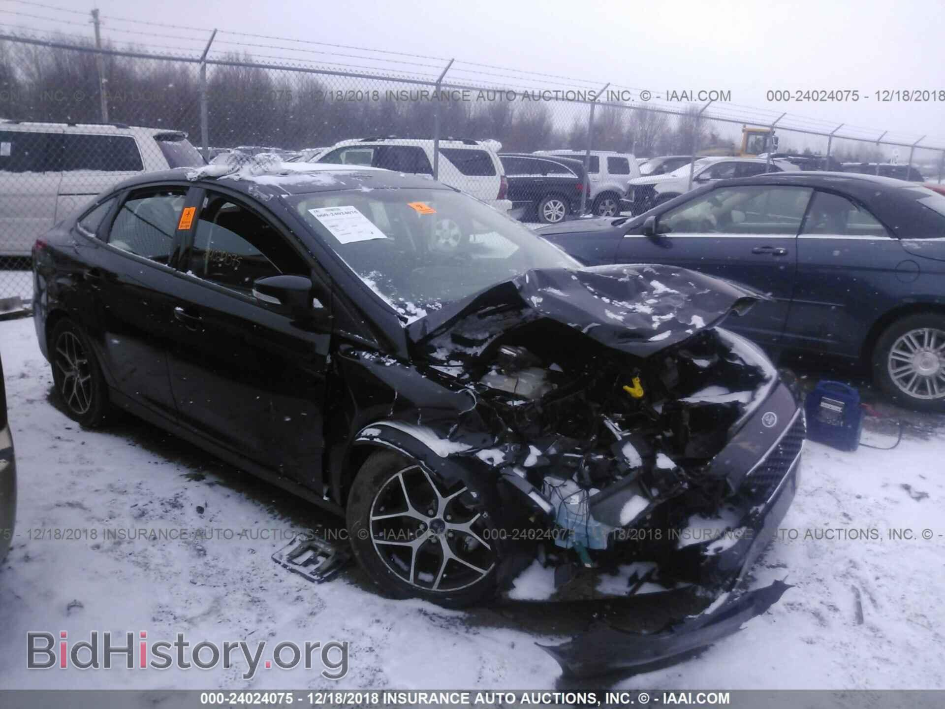 Photo 1FADP3H29JL290975 - FORD FOCUS 2018
