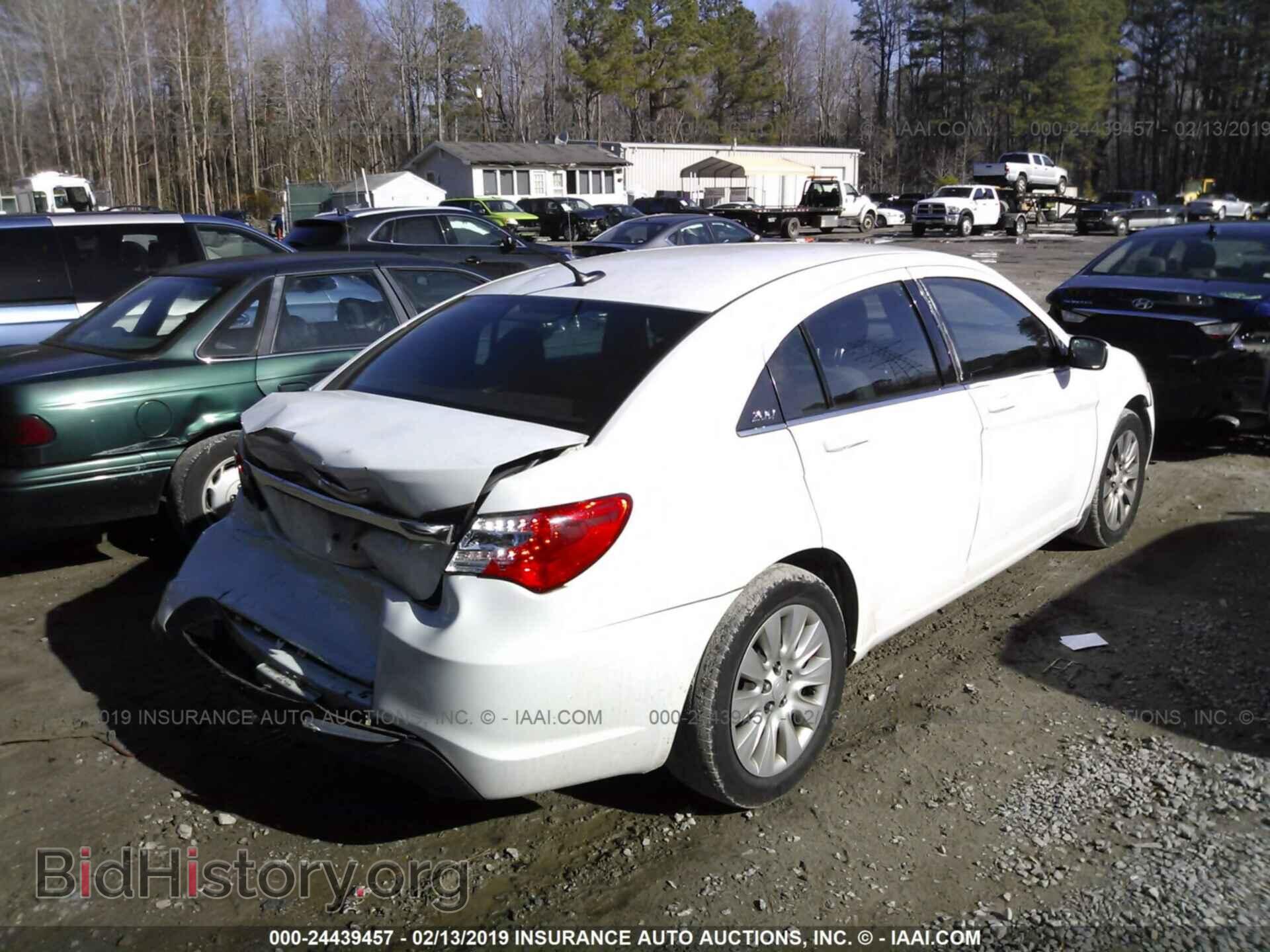 2012 CHRYSLER 200 - VIN: 1C3CCBAB9CN274065 - Фото 4