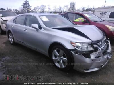 2010 Lexus LS, серебристый — VIN JTHGL5EF7A5040000, IAAI