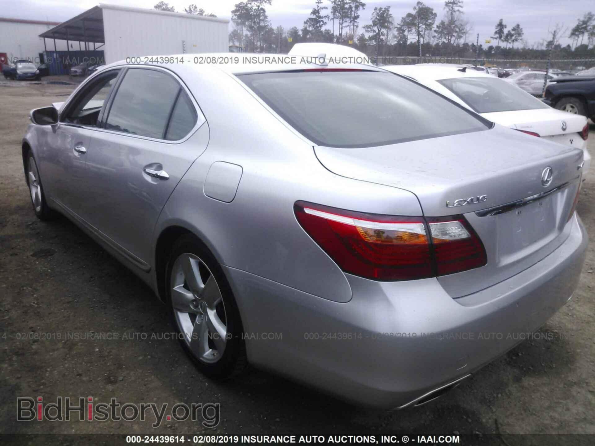 2010 LEXUS LS - VIN: JTHGL5EF7A5040000 - Фото 3