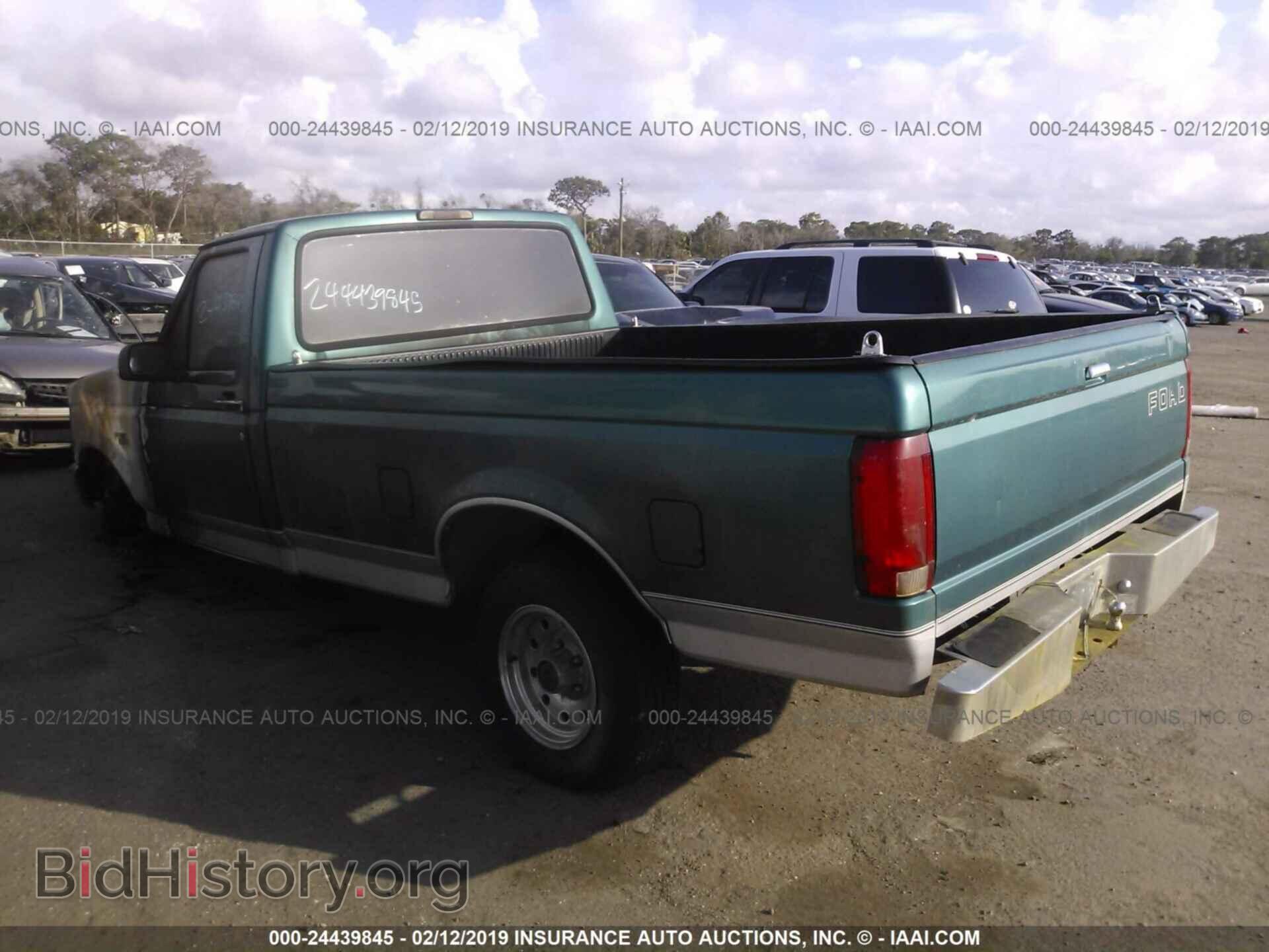 2002 SATURN SL - VIN: 1G8ZF52892Z242770 - Фото 3