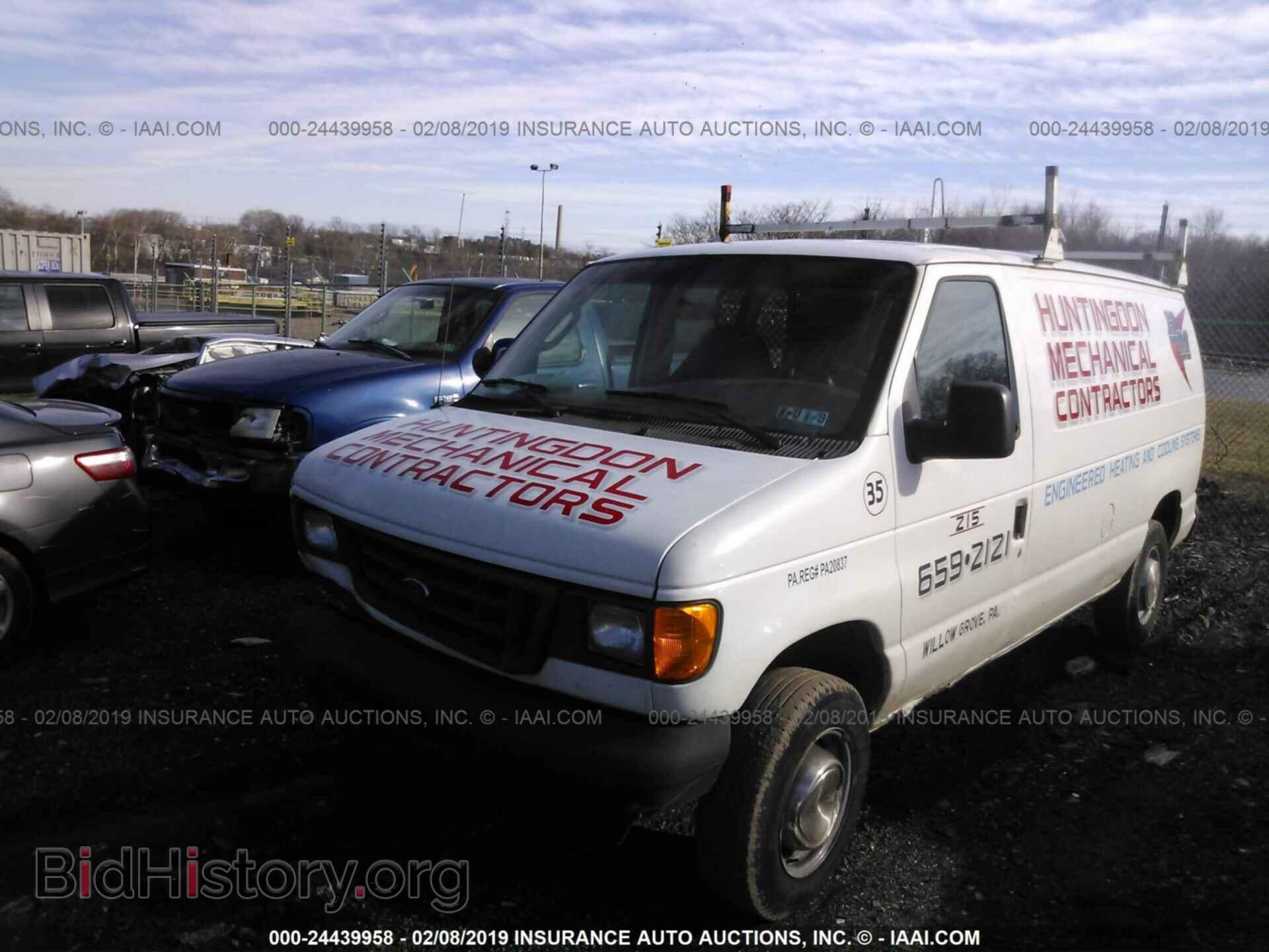 2003 FORD ECONOLINE - VIN: 1FTNE24L83HA74912 - Фото 2