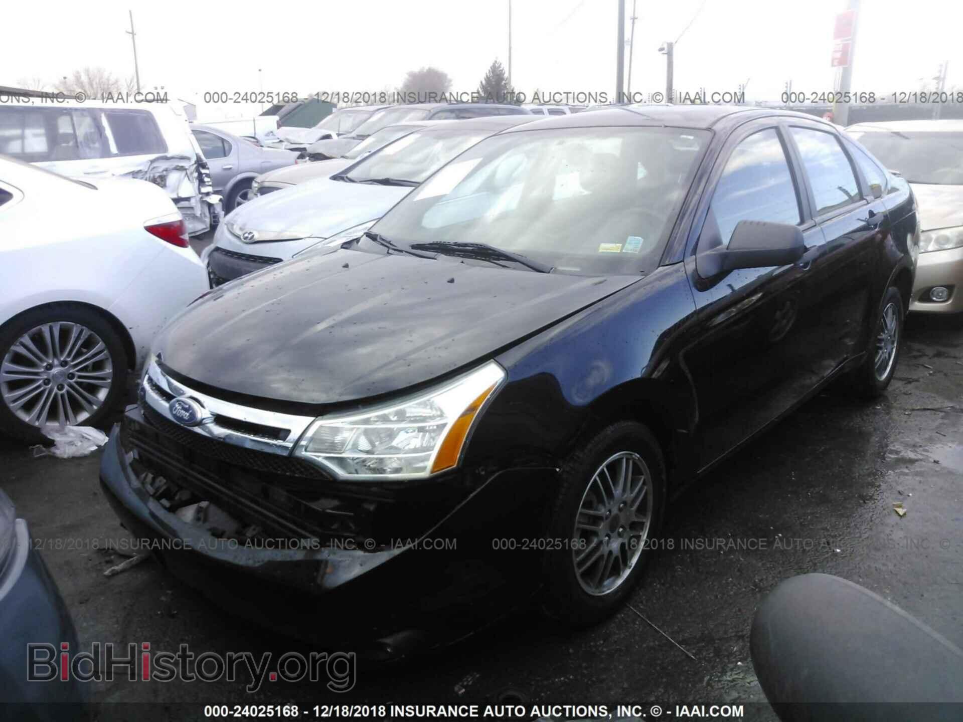 2011 FORD FOCUS - VIN: 1FAHP3FN4BW102992 - Фото 2