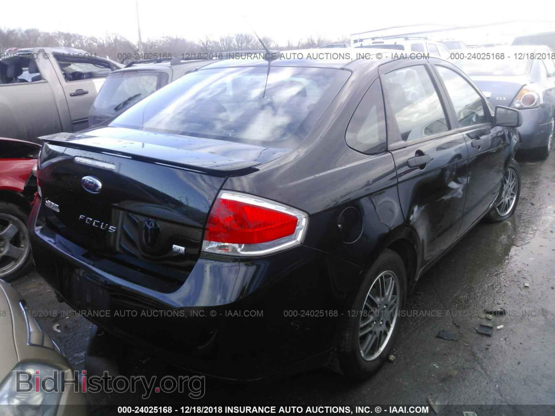 2011 FORD FOCUS - VIN: 1FAHP3FN4BW102992 - Фото 4