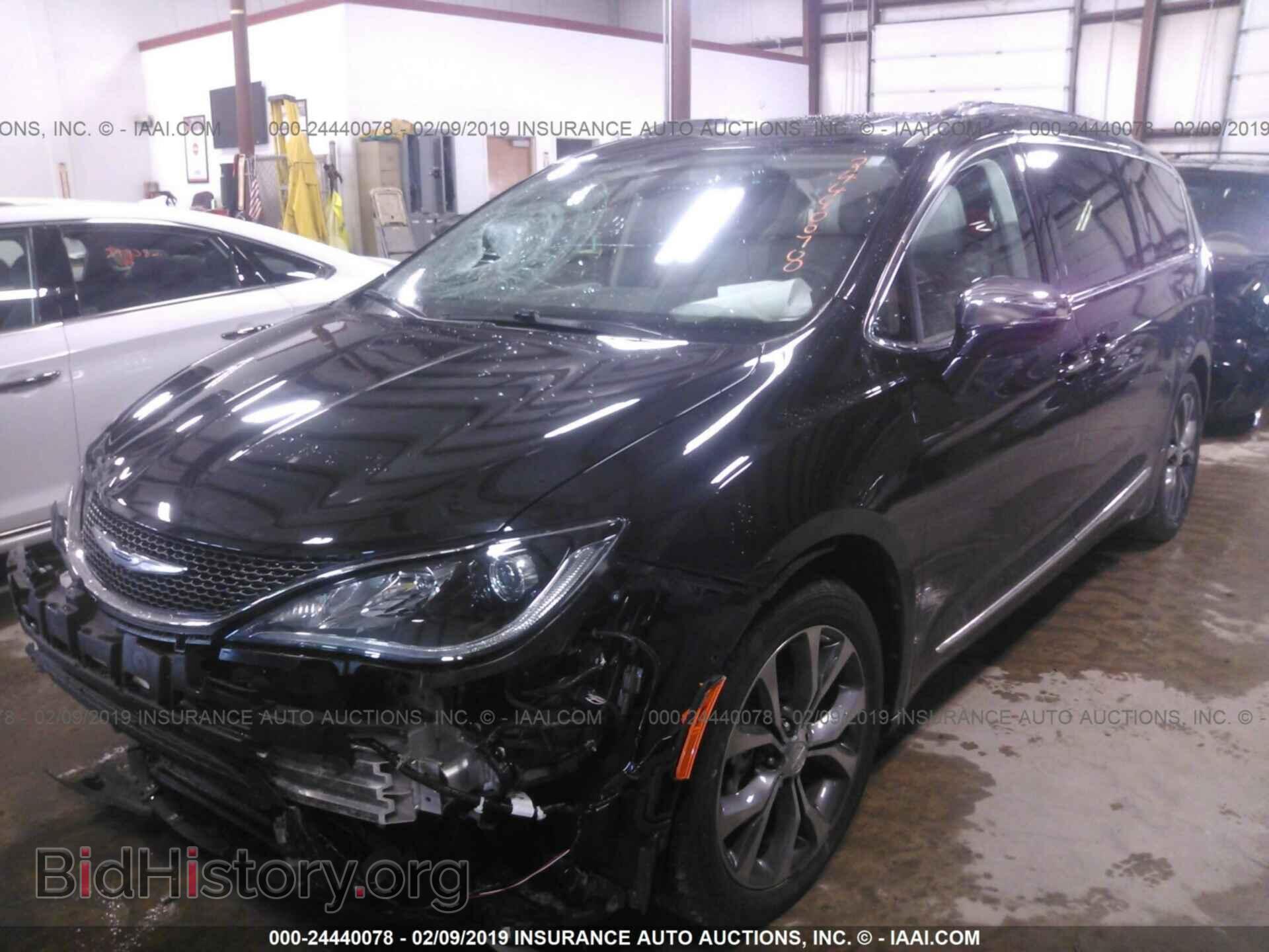 2017 CHRYSLER PACIFICA - VIN: 2C4RC1GG0HR762995 - Фото 2