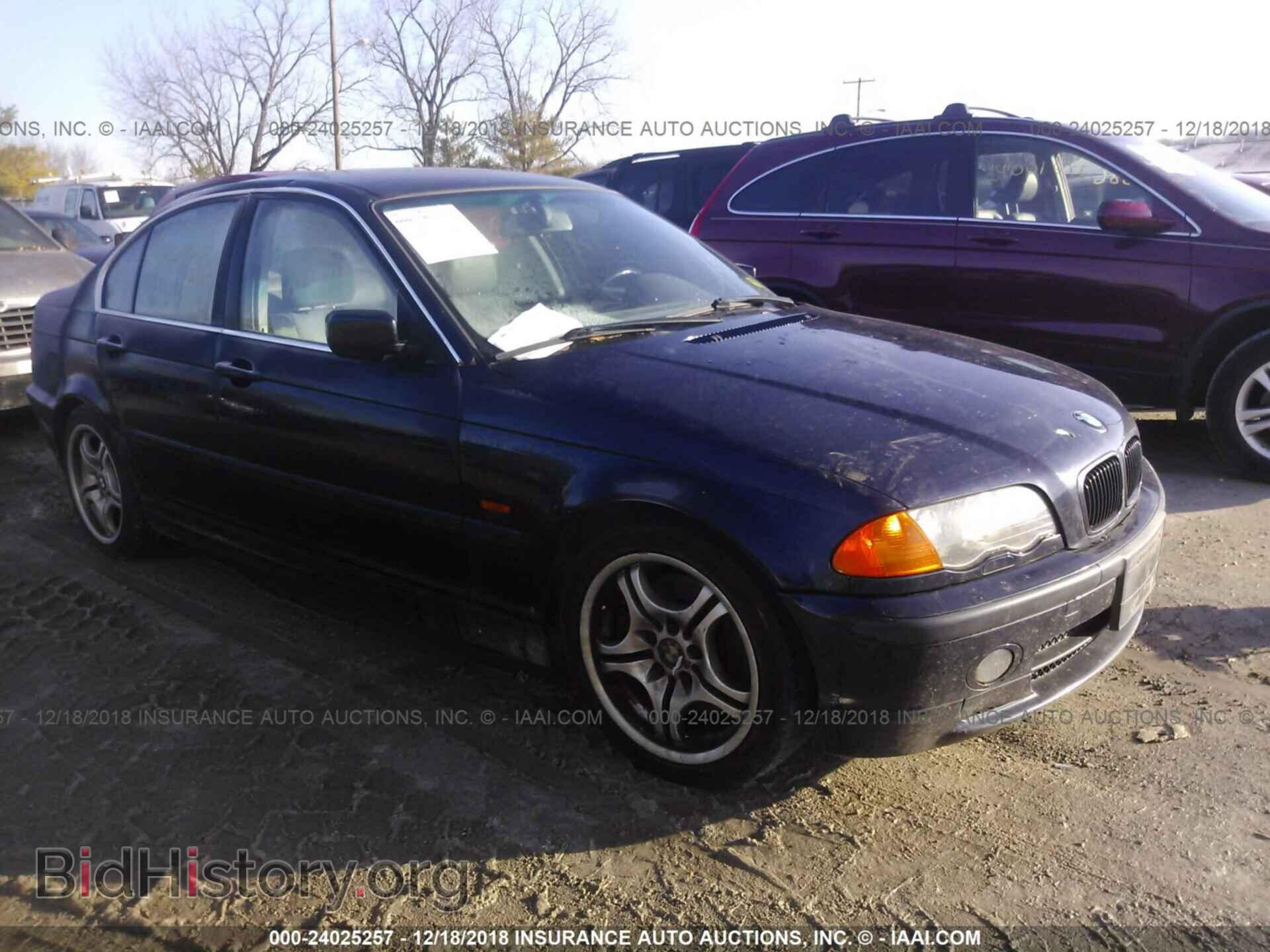 Photo WBAAV53471FT01829 - BMW 330 2001